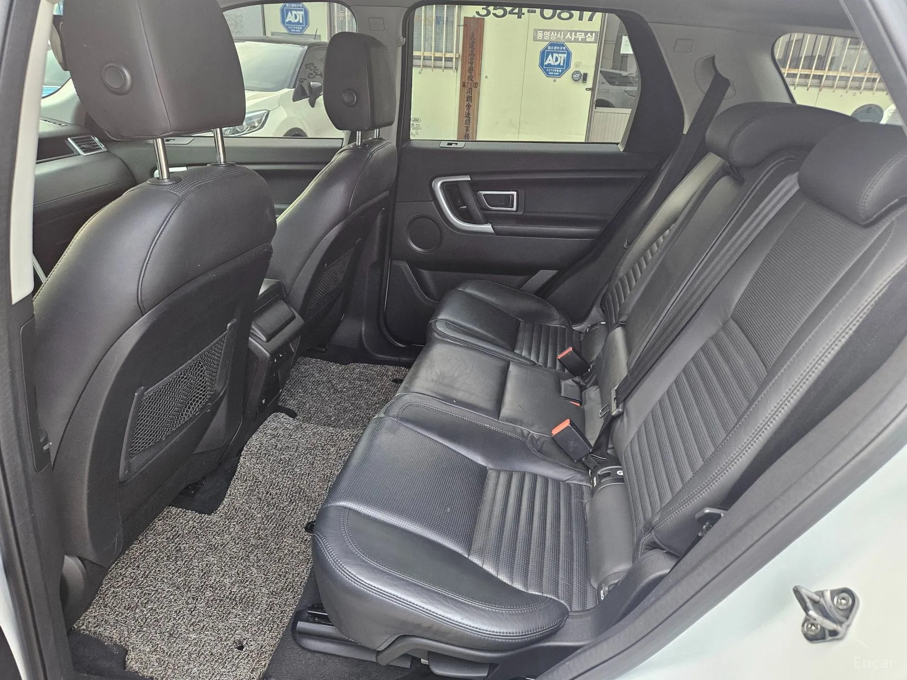 Land Rover Discovery Sports превью 8
