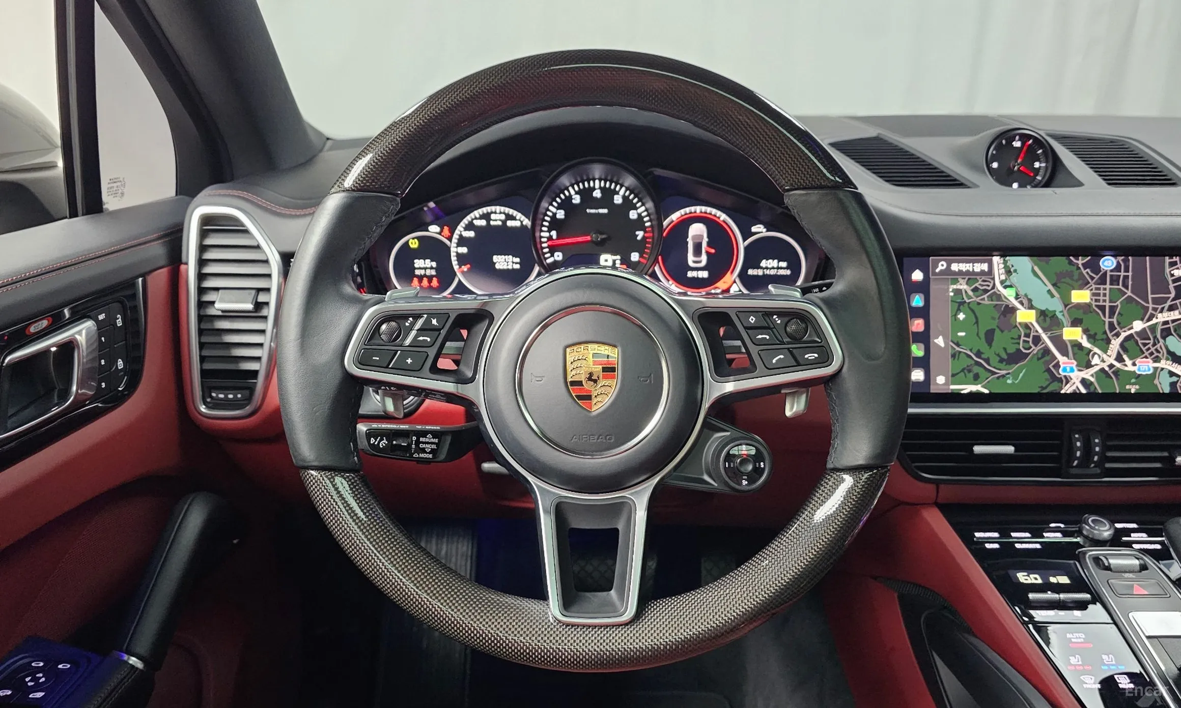 Porsche Cayenne (PO536) превью 13