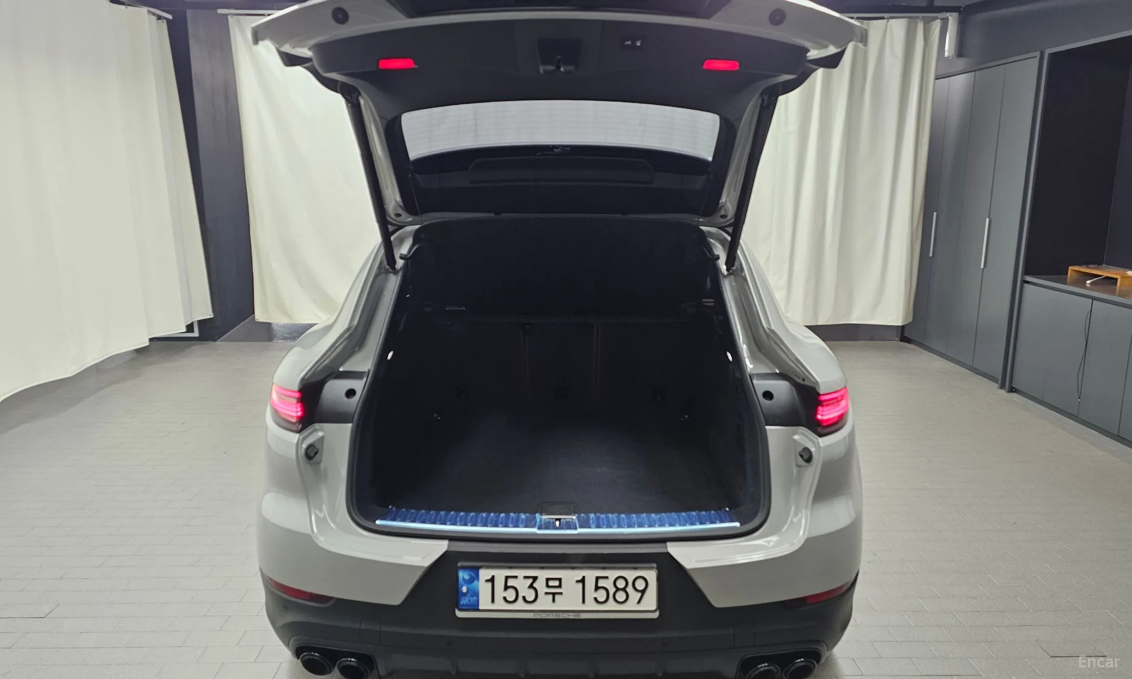 Porsche Cayenne (PO536) превью 18
