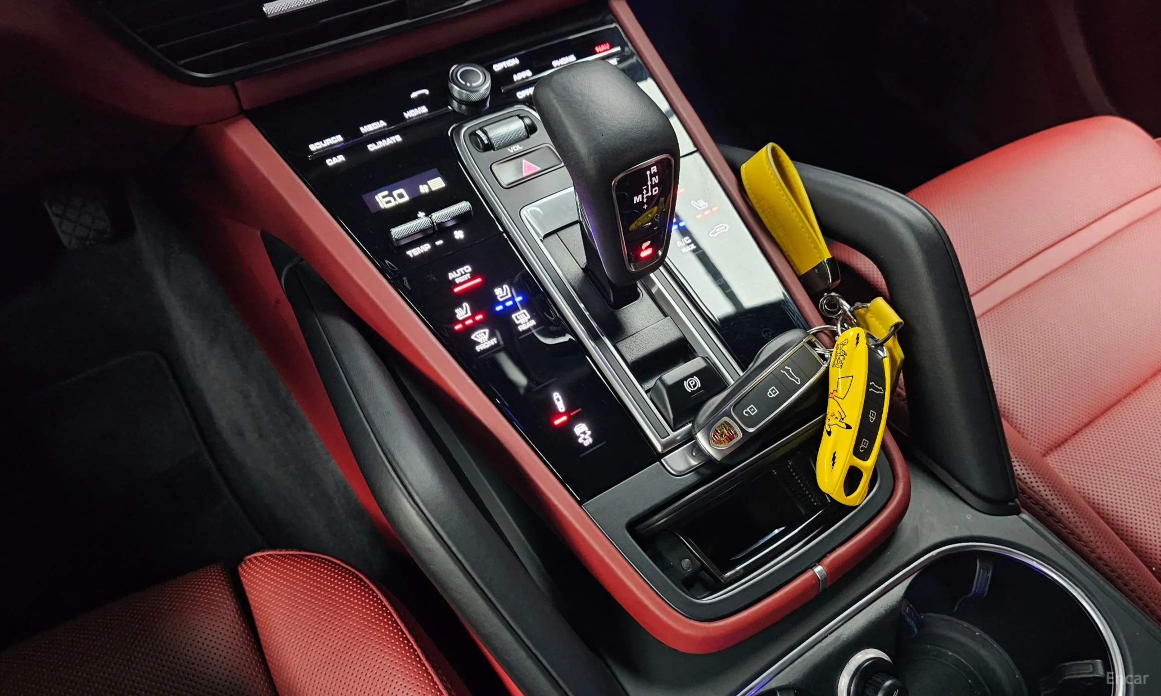 Porsche Cayenne (PO536) превью 9