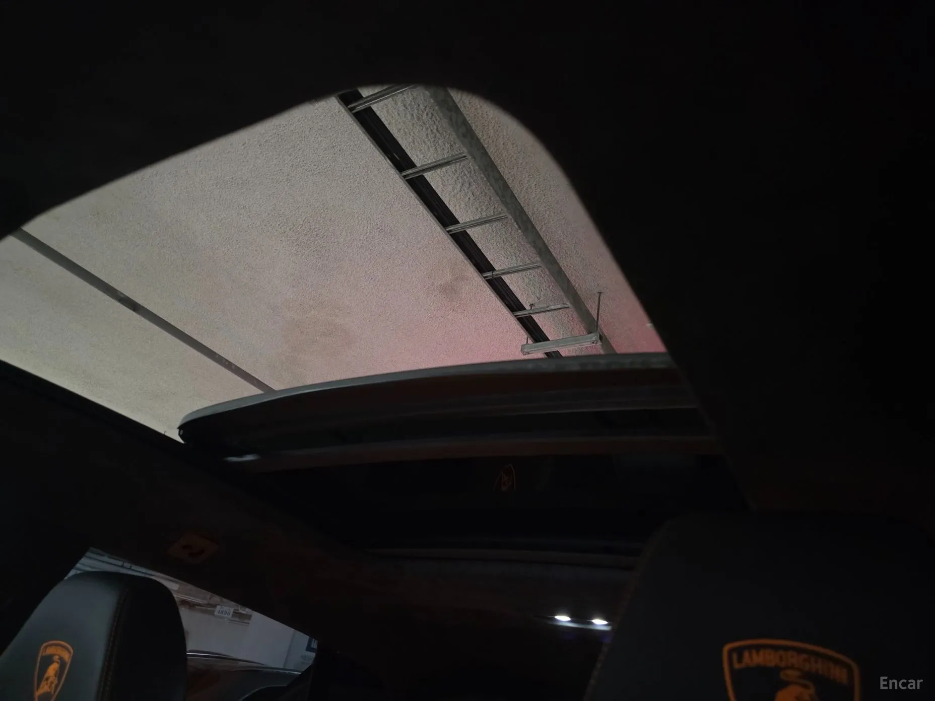 Lamborghini Urus превью 14