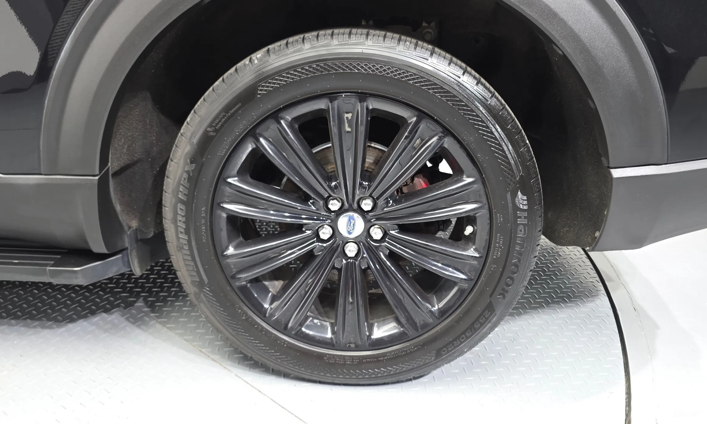 Ford Explorer 6th Generation превью 5