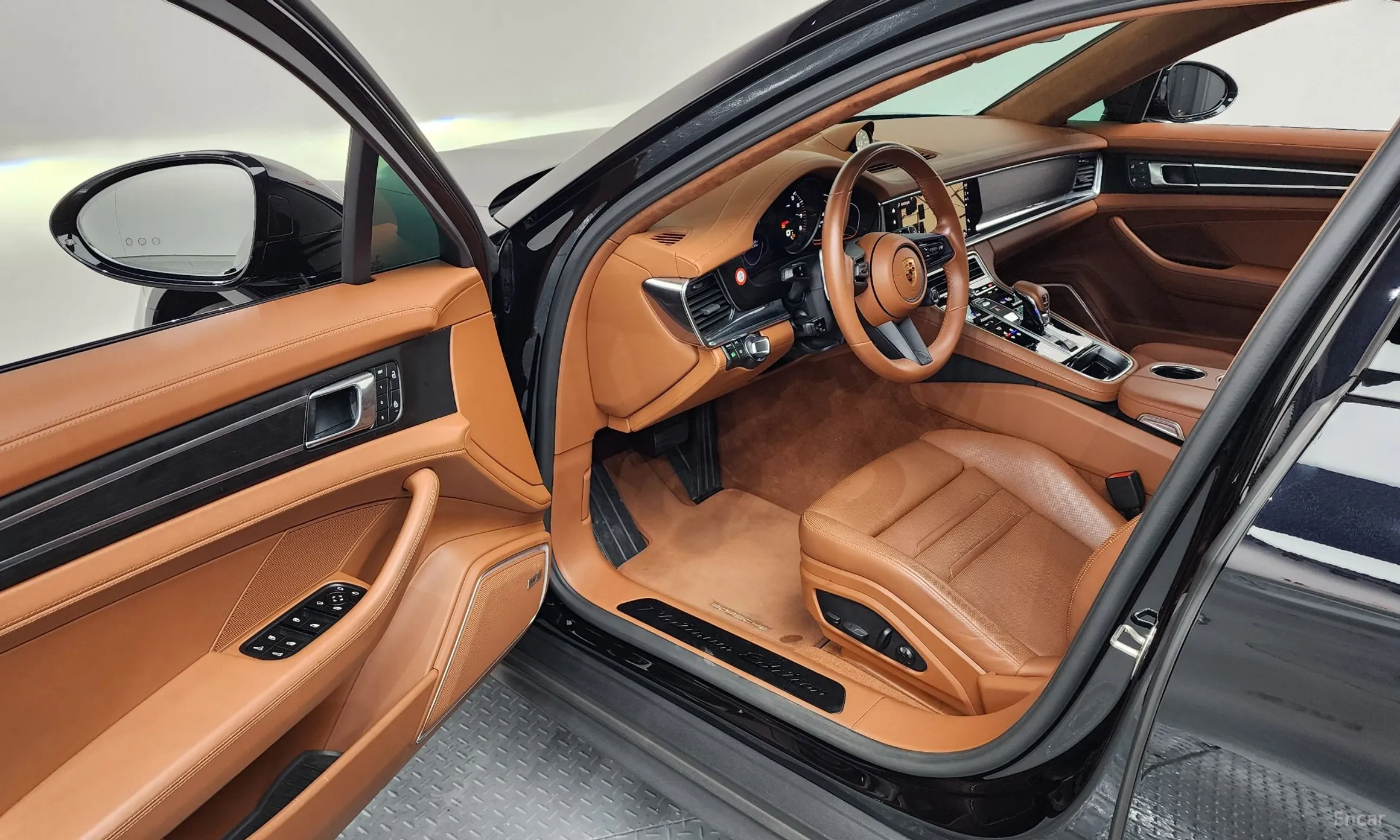 Porsche Panamera (971) превью 10