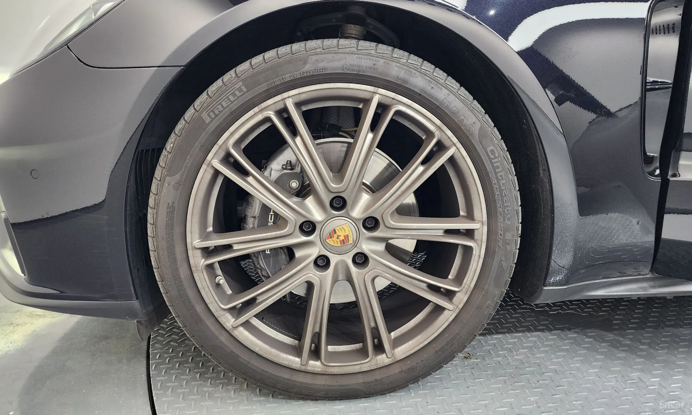 Porsche Panamera (971) превью 5