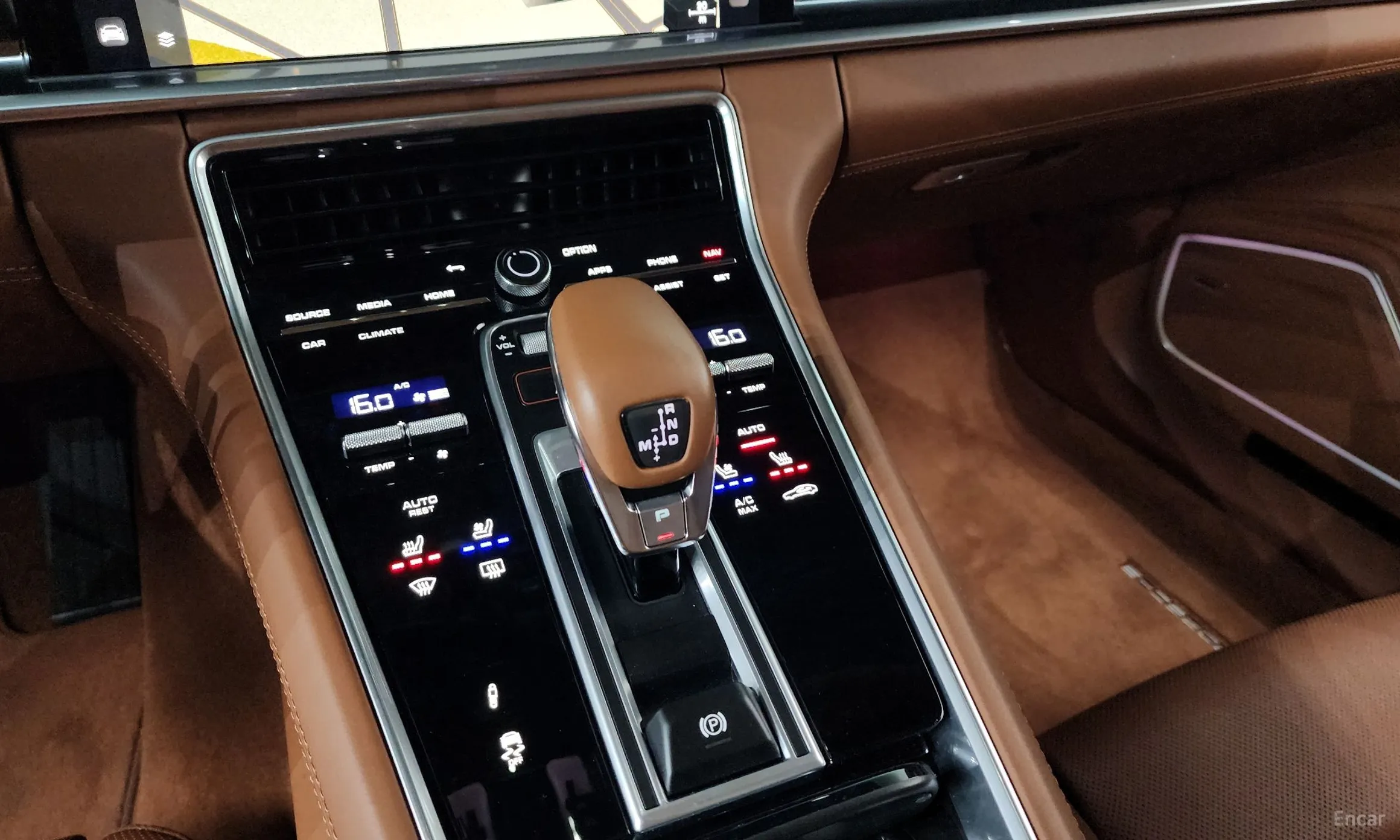 Porsche Panamera (971) превью 9