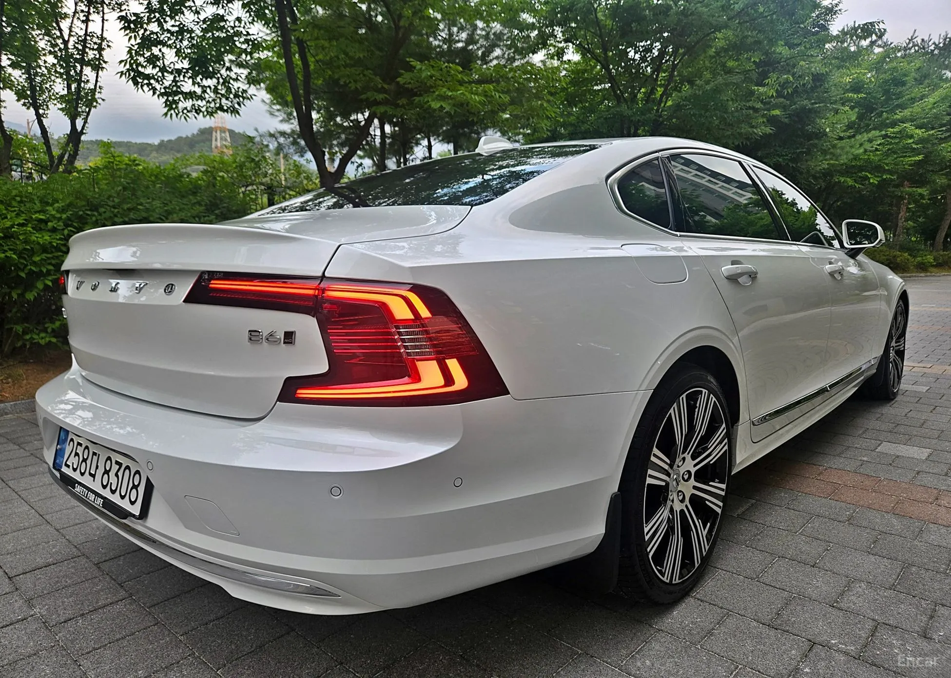 Volvo S90 превью 6