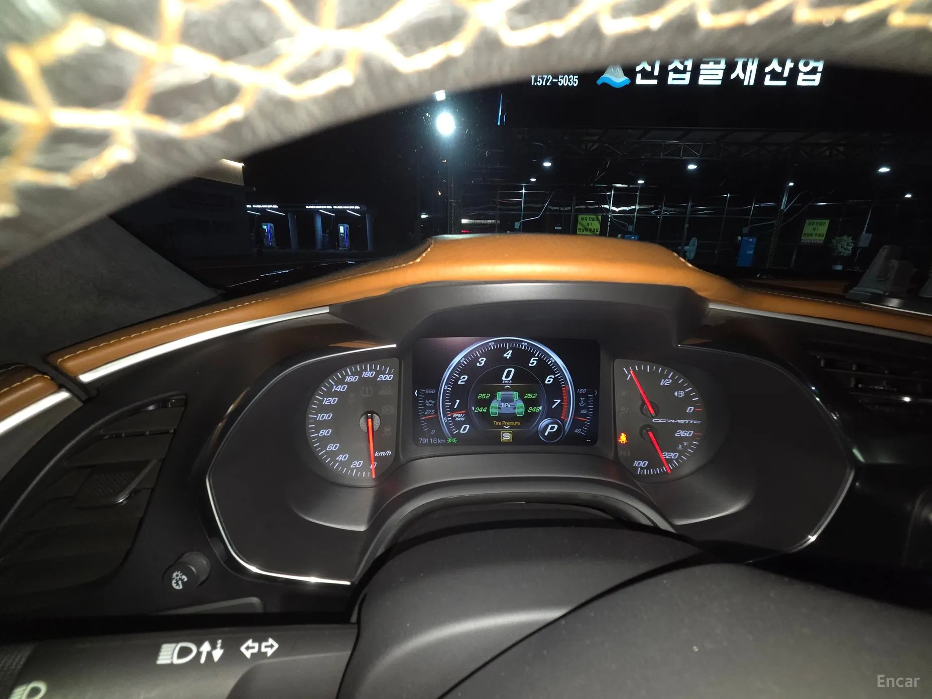 Chevrolet Corvette превью 6