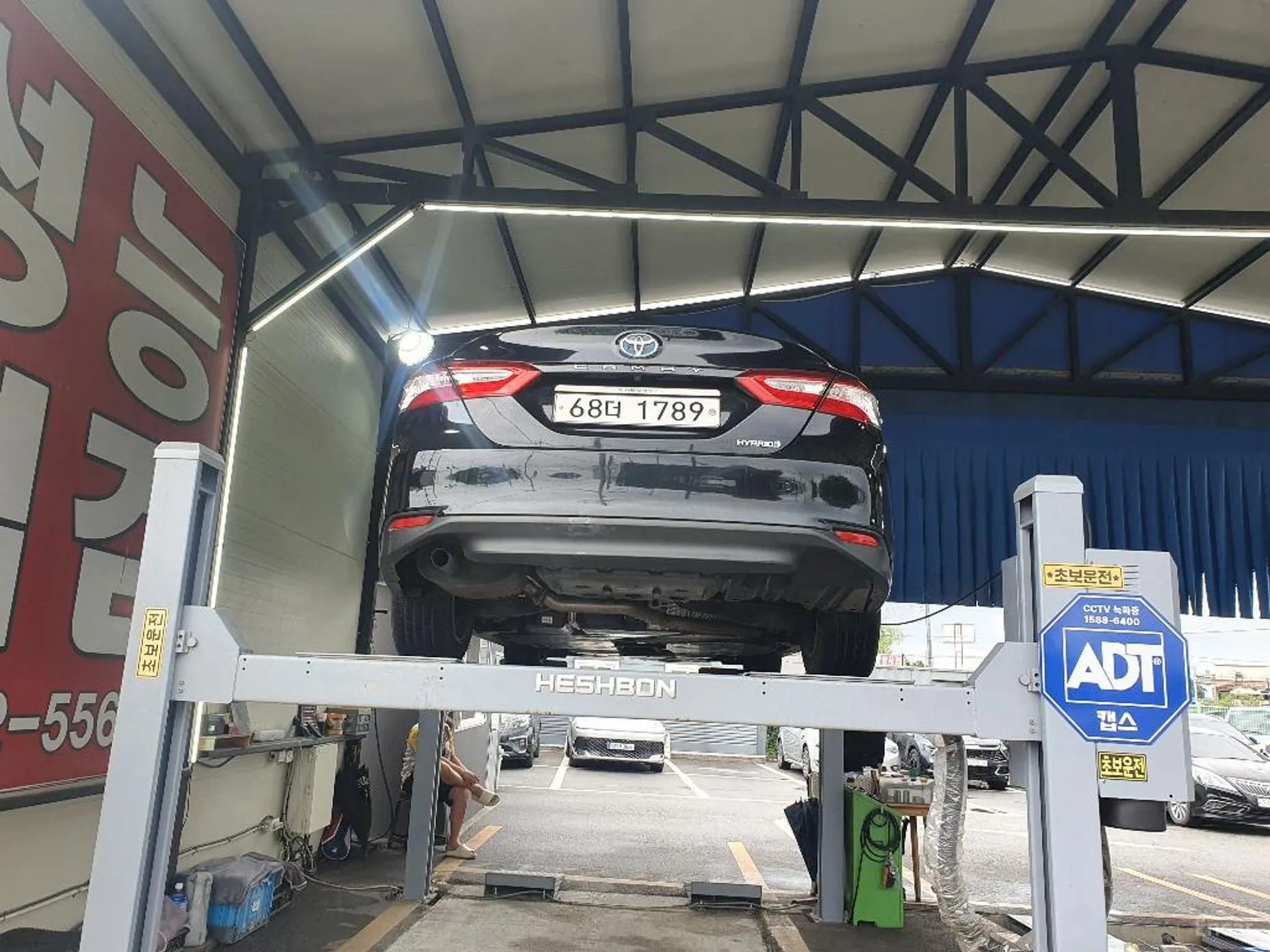 Toyota Camry (XV70) 2