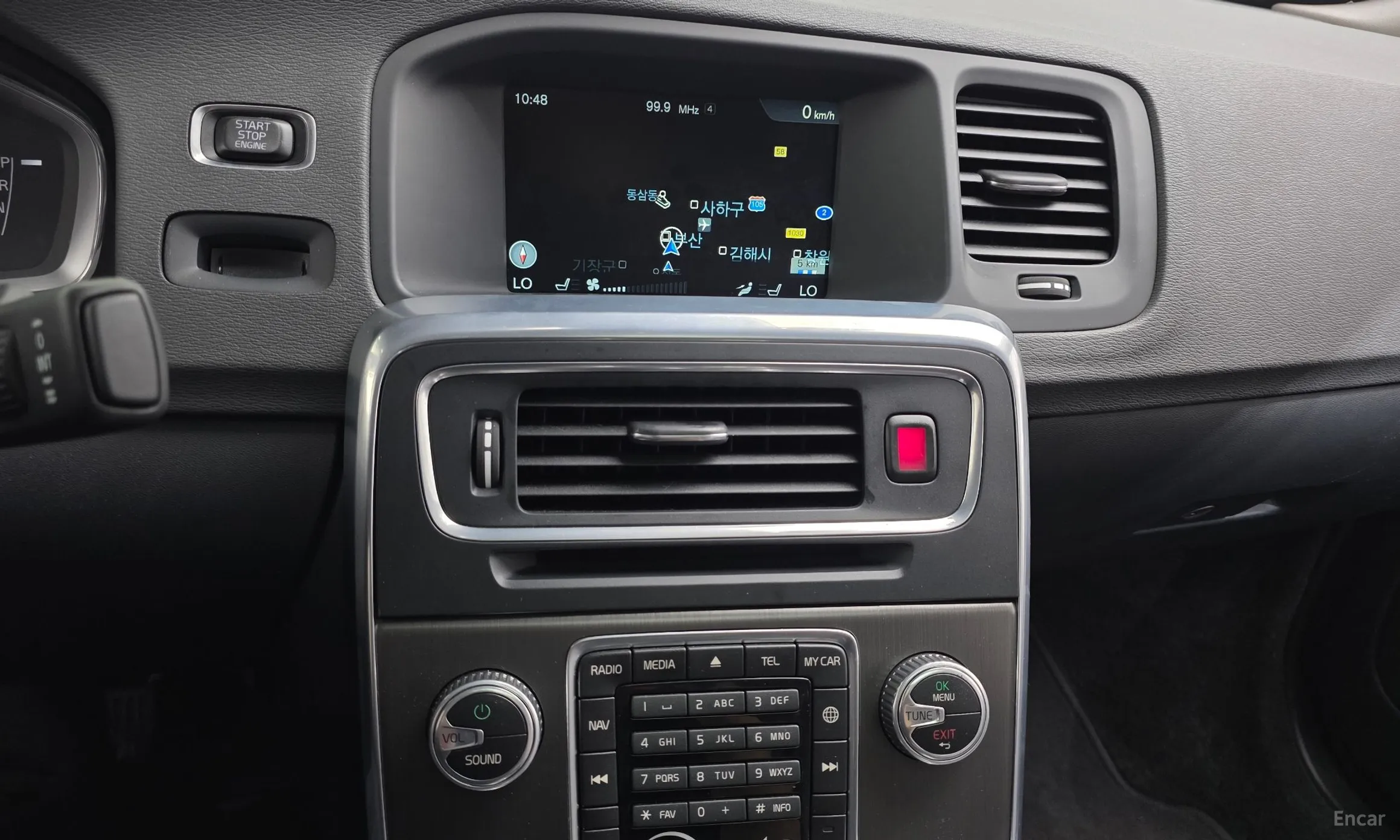 Volvo S60 превью 14