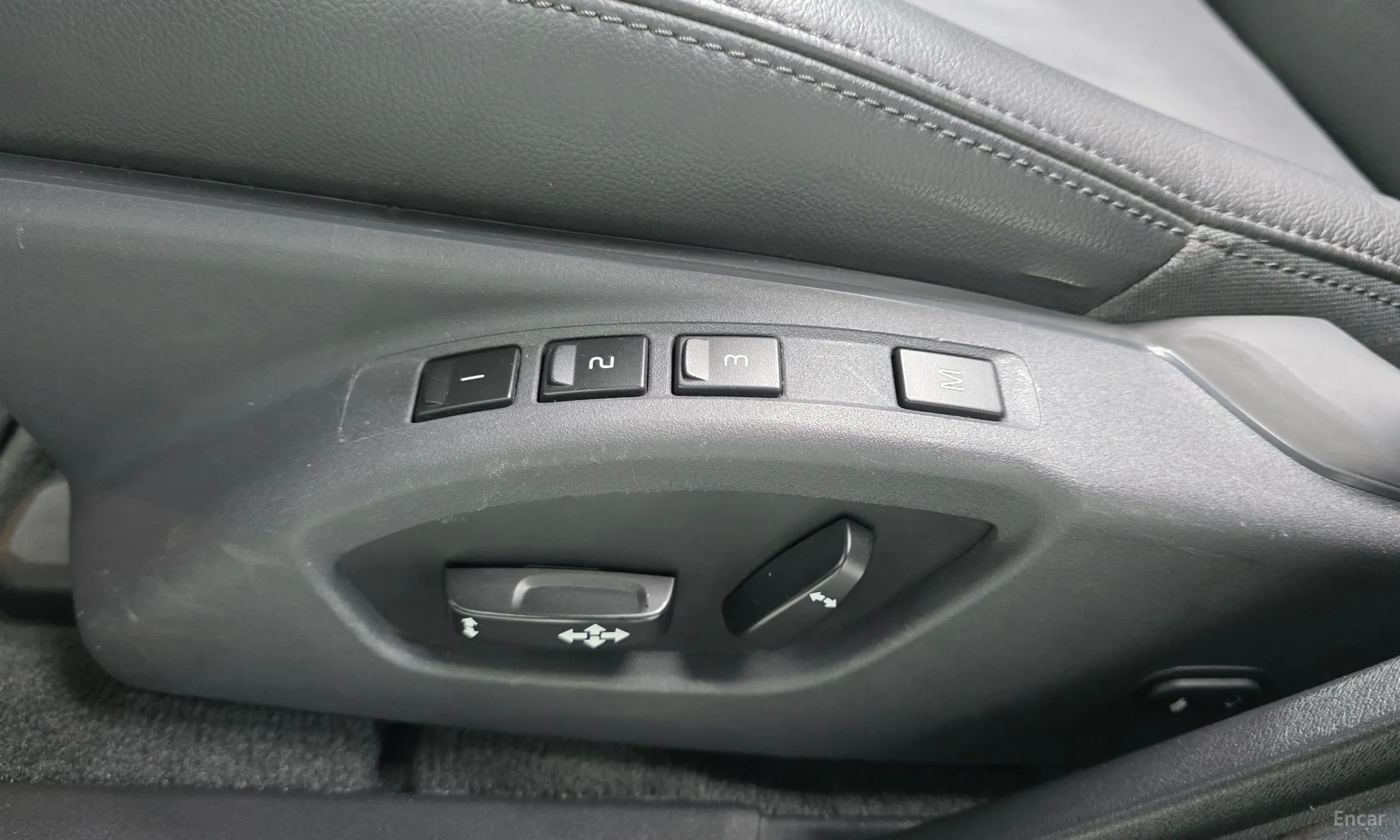 Volvo S60 превью 20