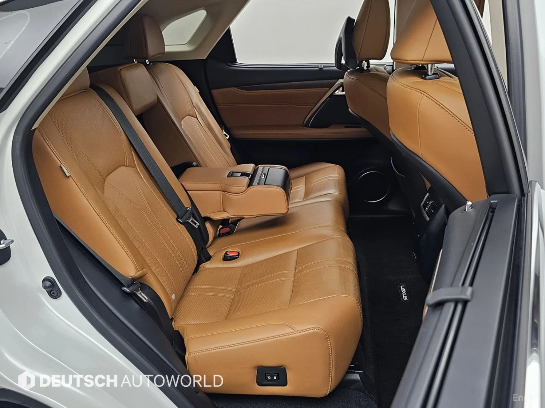 Lexus RX450h Gen 4 превью 12