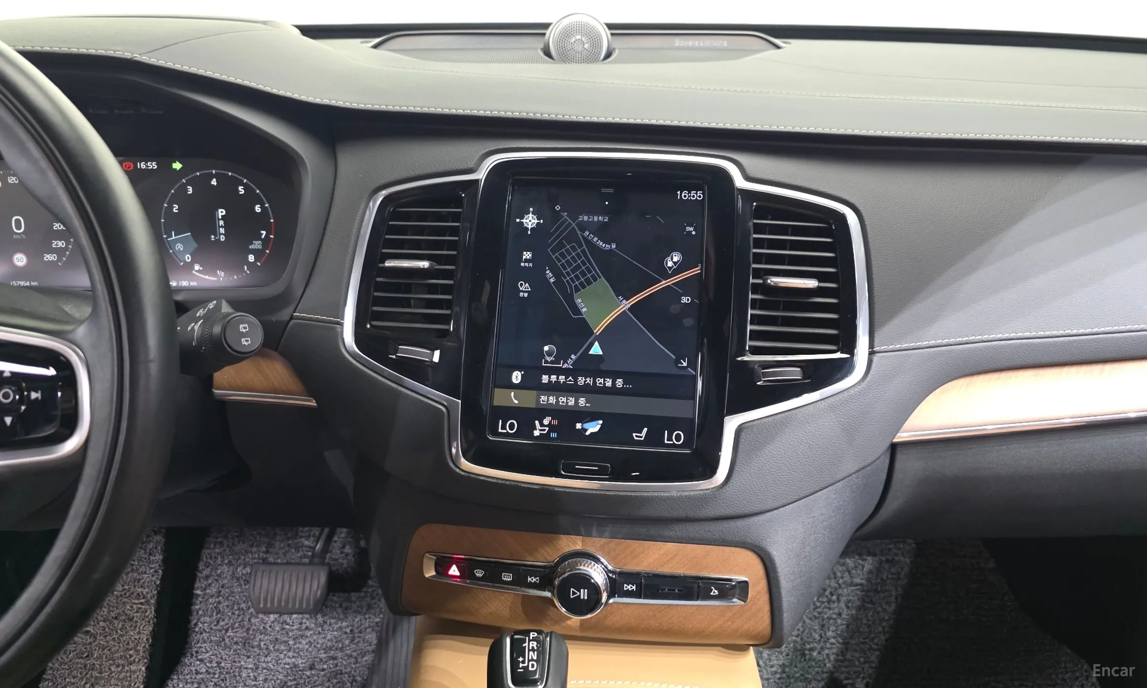 Volvo XC90 Gen 2 превью 13