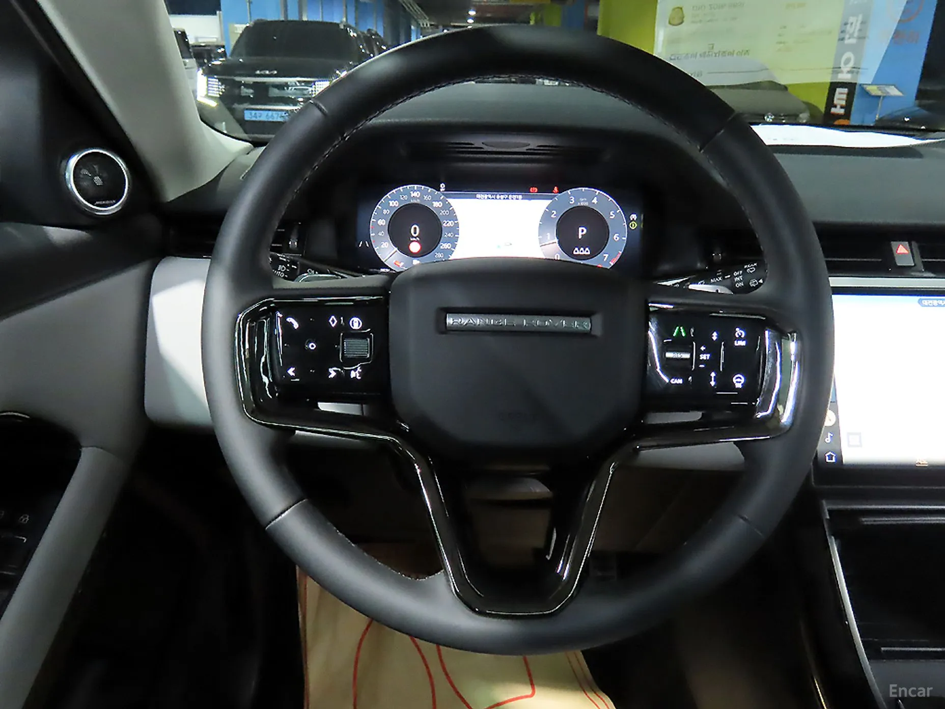 Land Rover Range Rover Evoque 2nd Generation превью 11