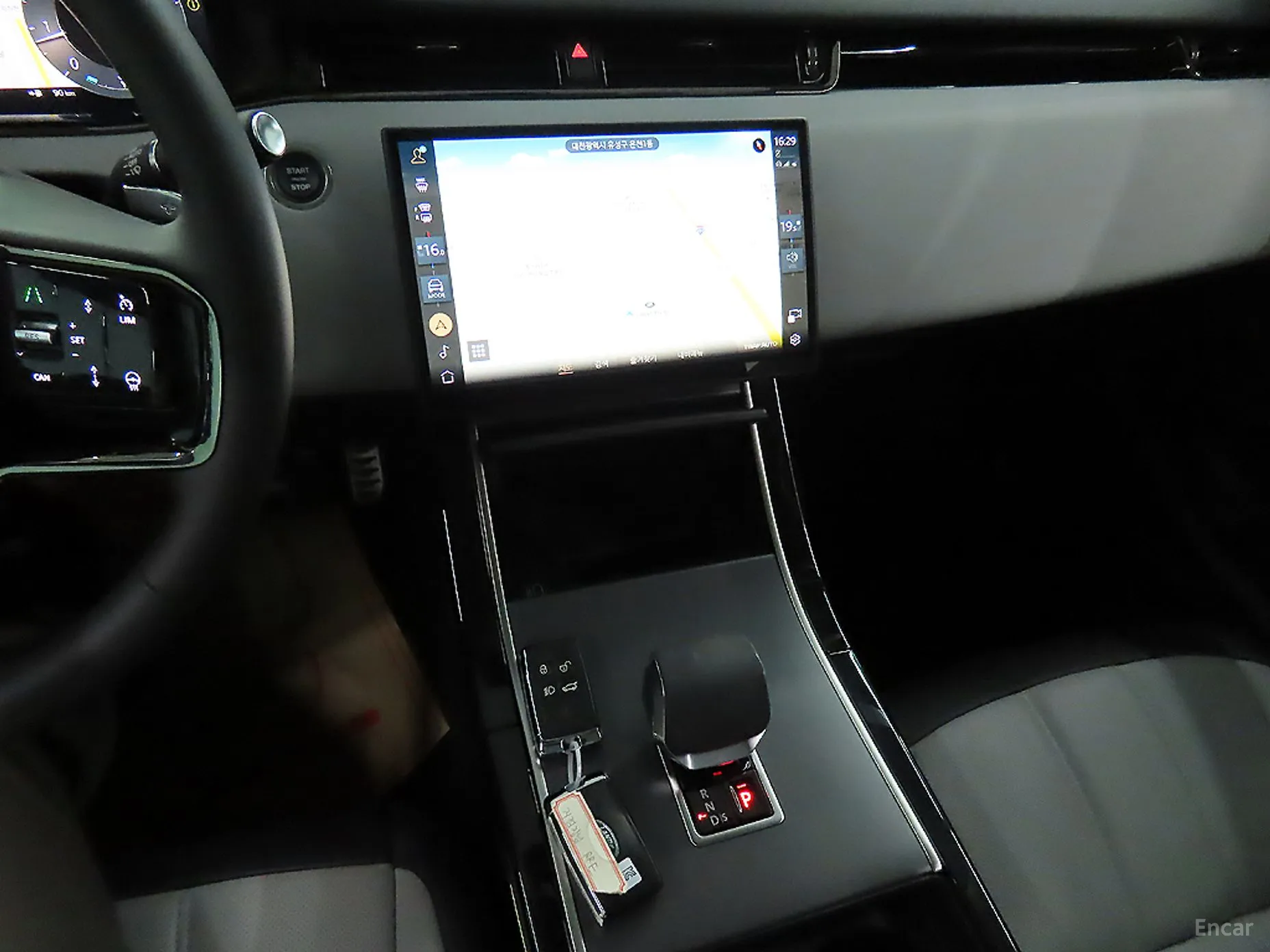 Land Rover Range Rover Evoque 2nd Generation превью 12