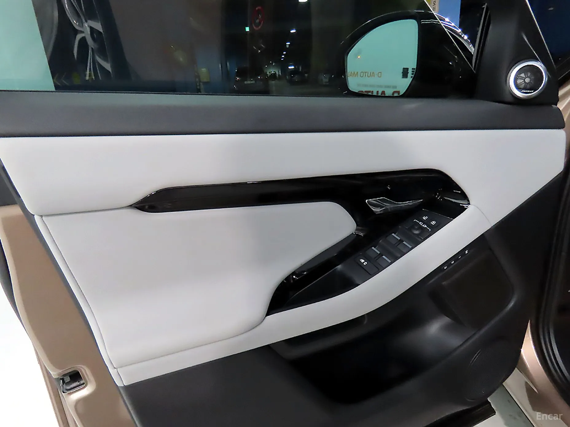 Land Rover Range Rover Evoque 2nd Generation превью 15