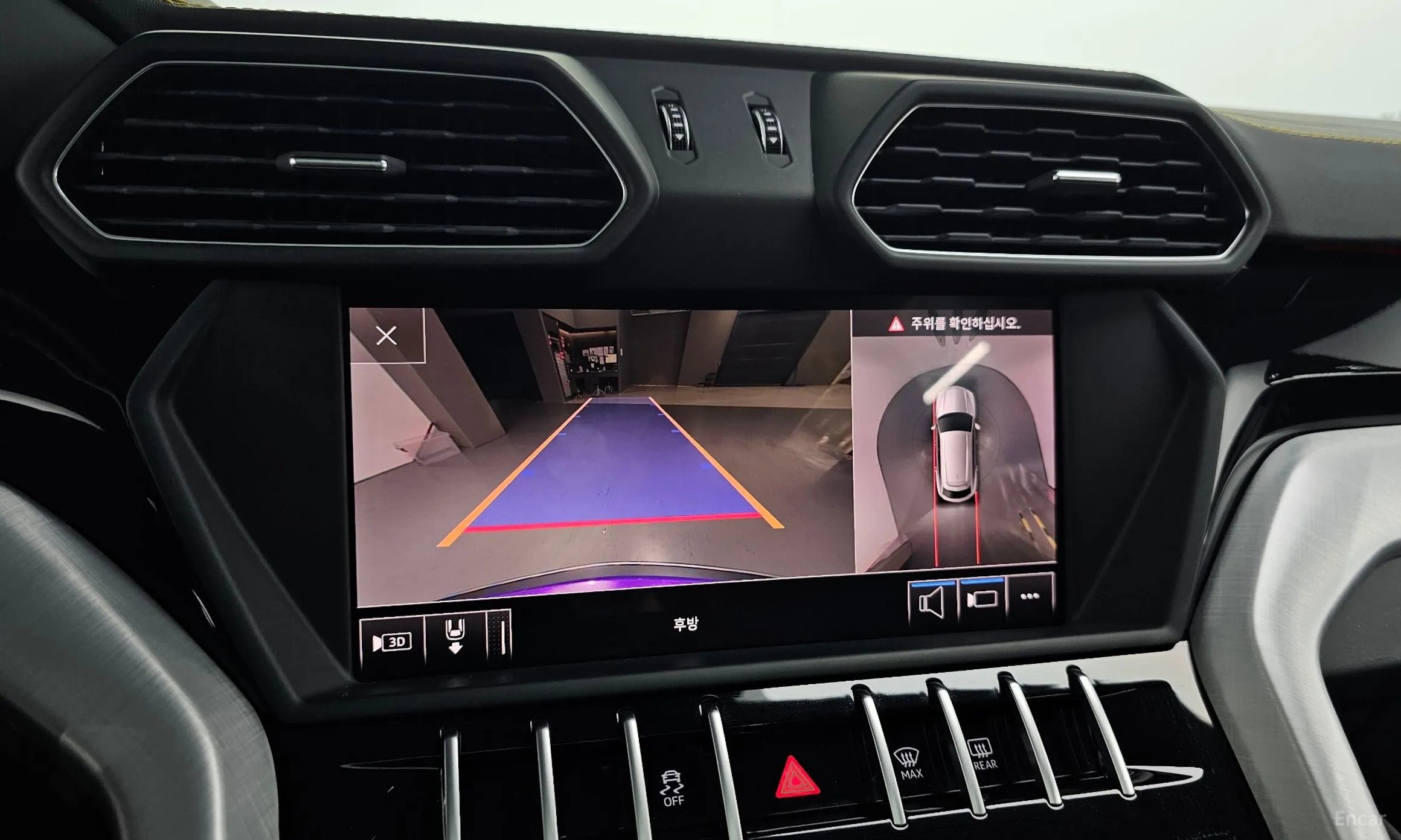 Lamborghini Urus превью 13