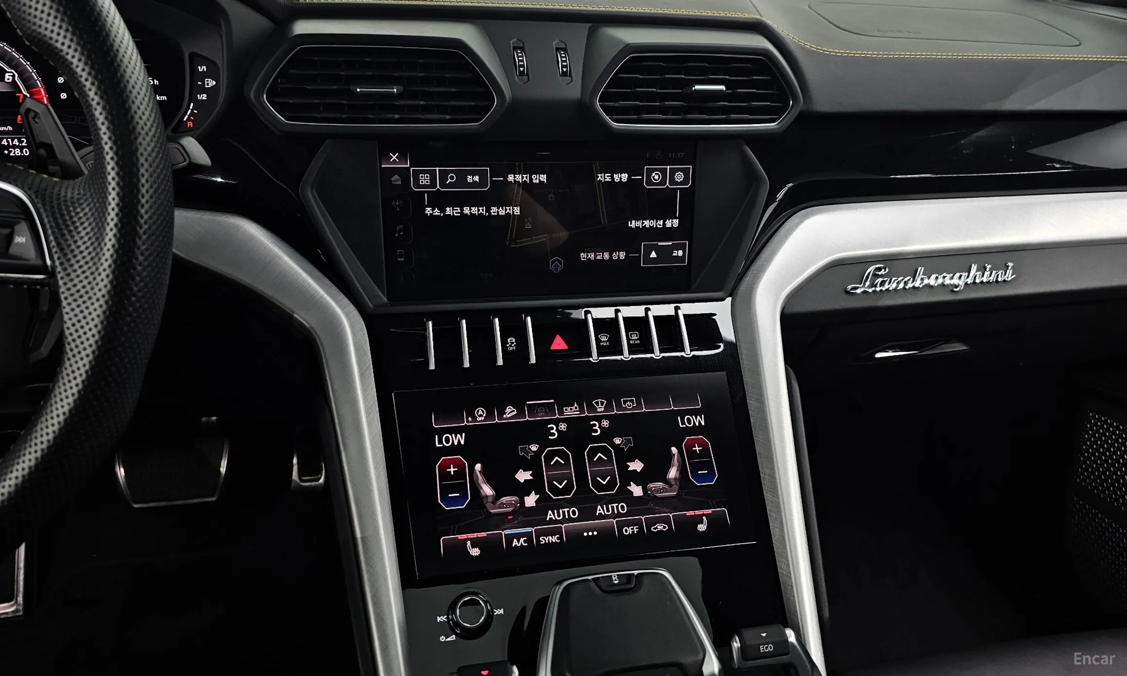 Lamborghini Urus превью 14