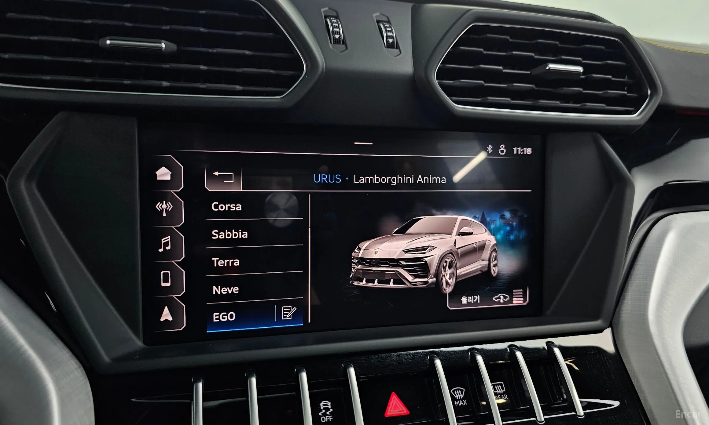 Lamborghini Urus превью 16