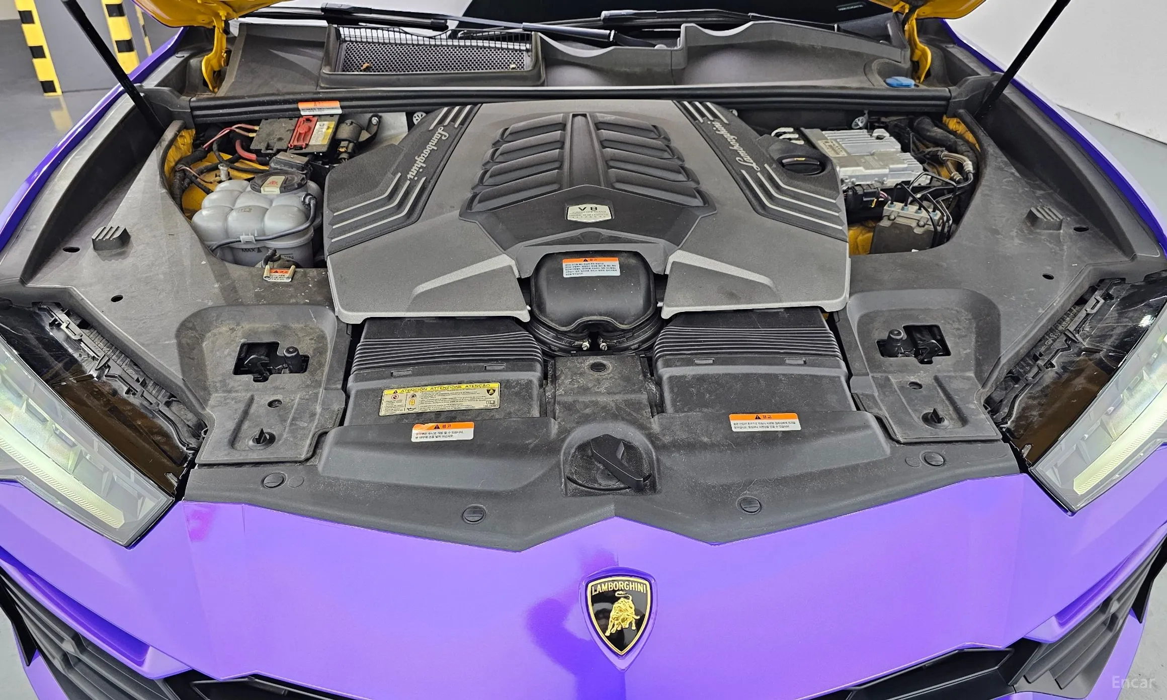 Lamborghini Urus превью 6