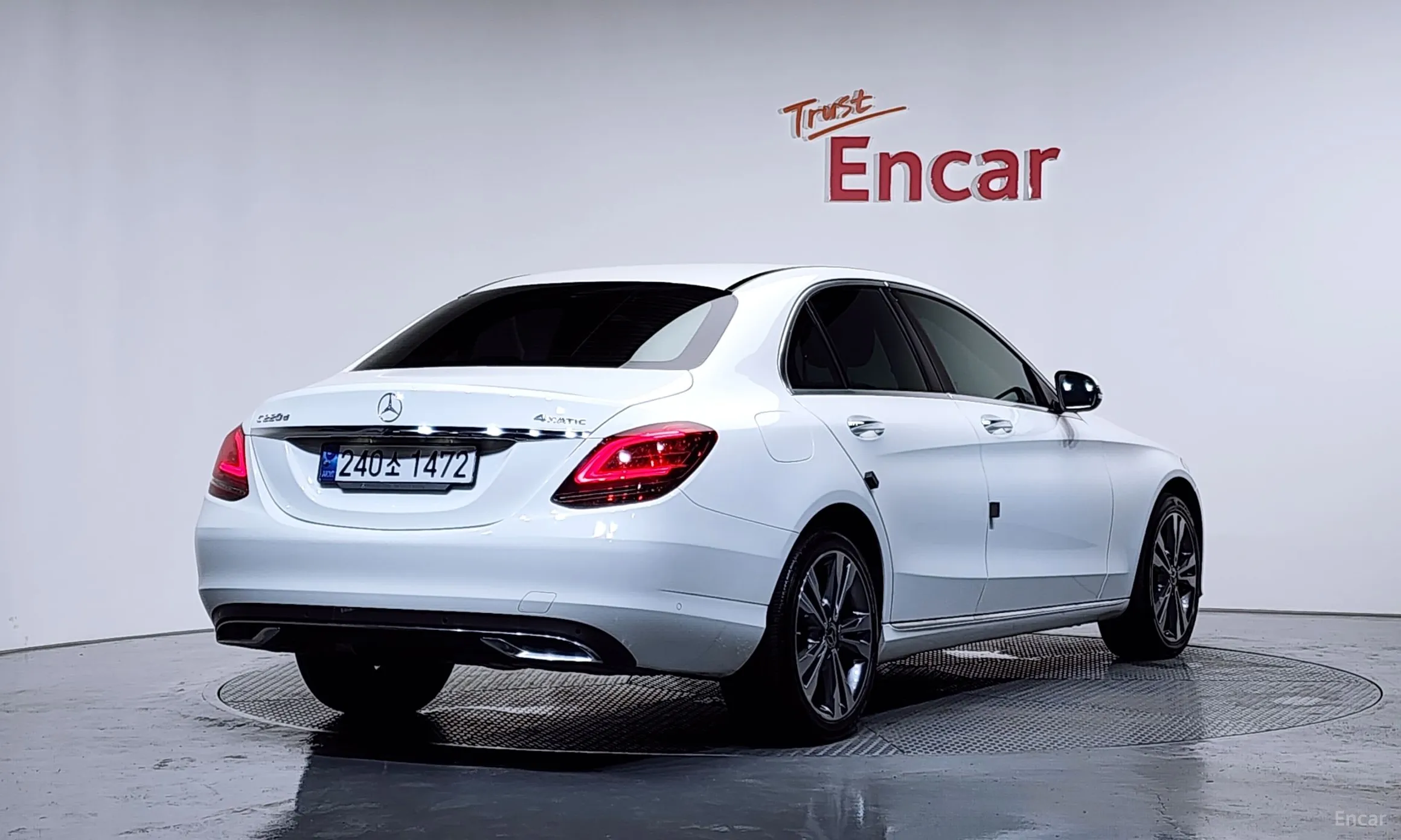 Mercedes Benz C-Class W205