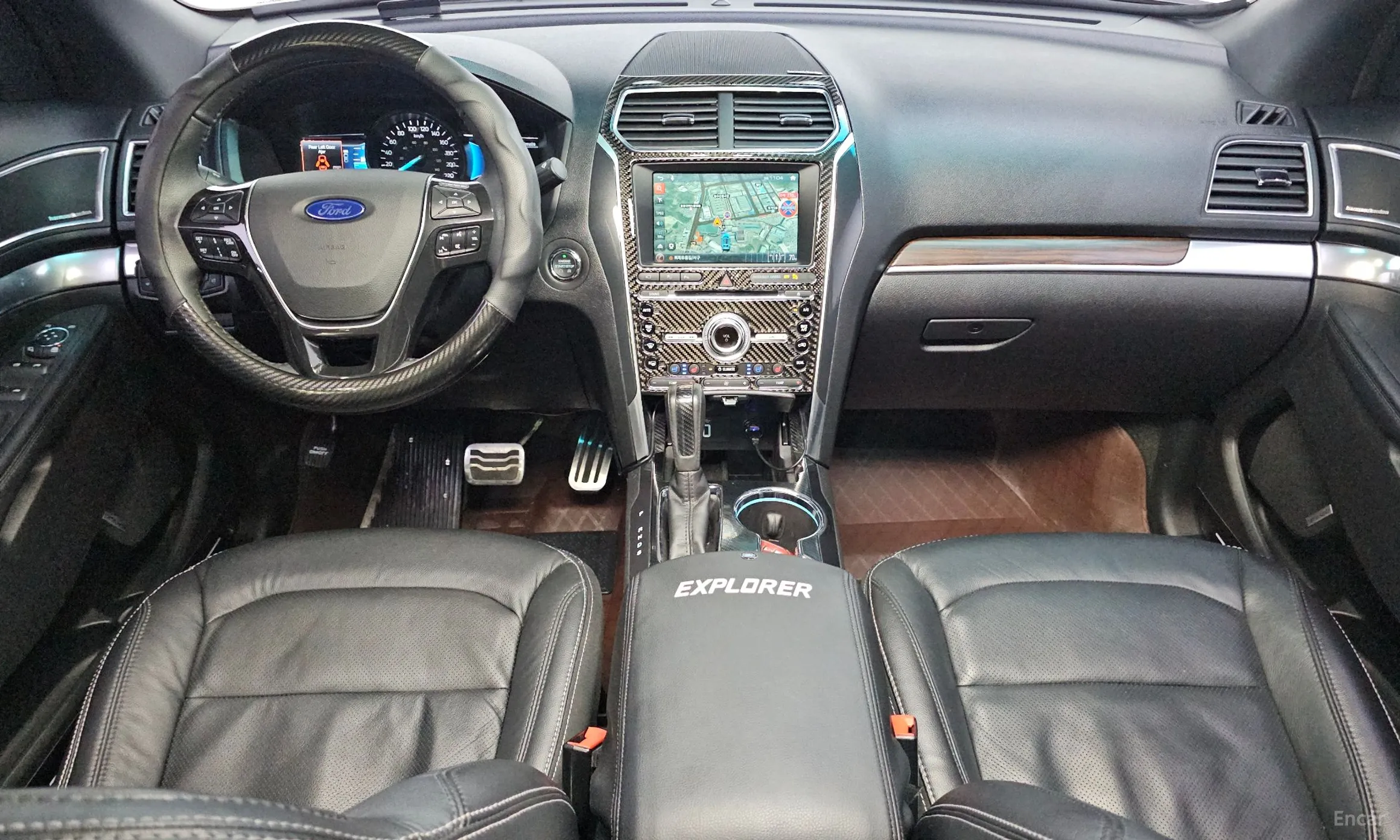 Ford Explorer превью 7