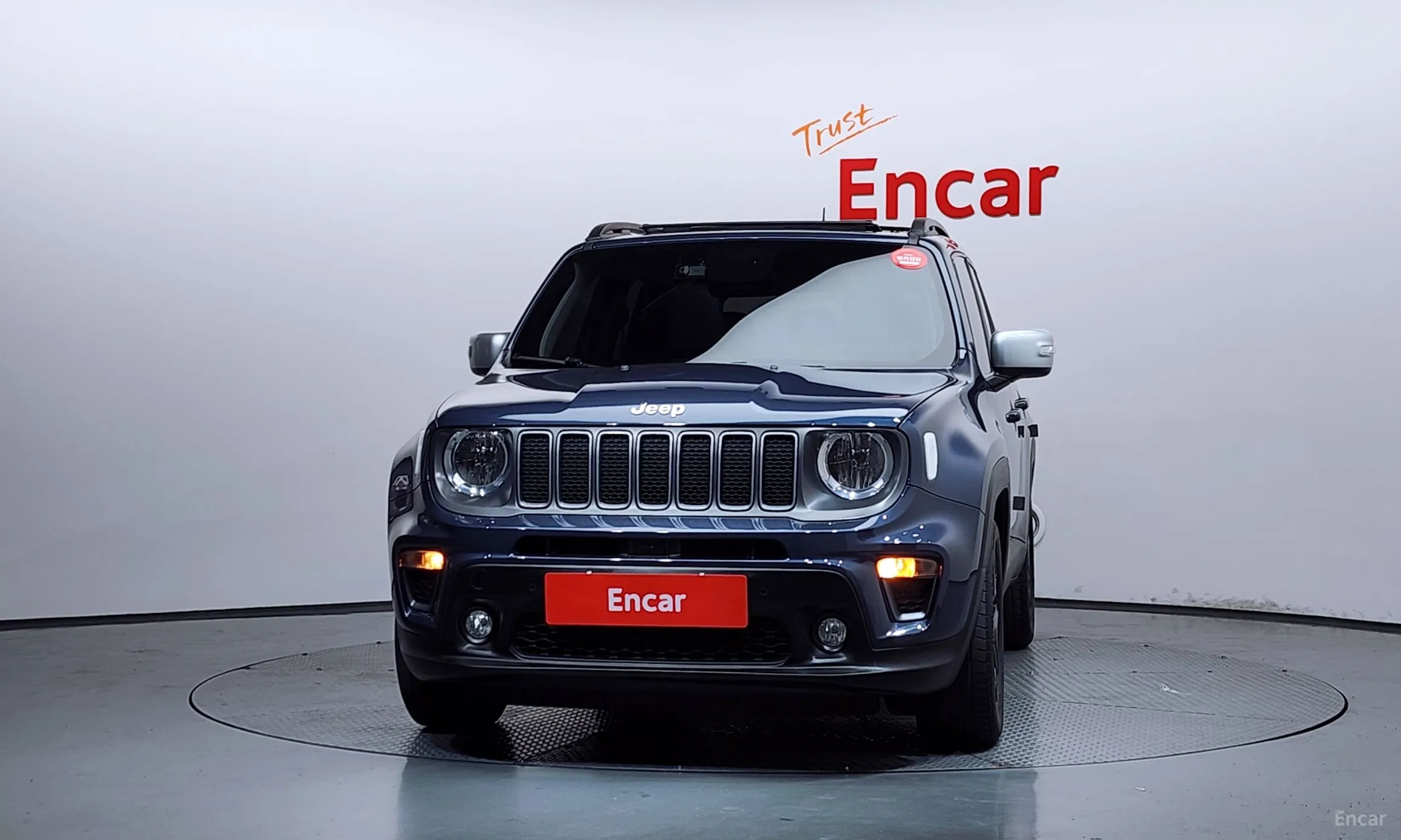 Jeep Renegade превью 3