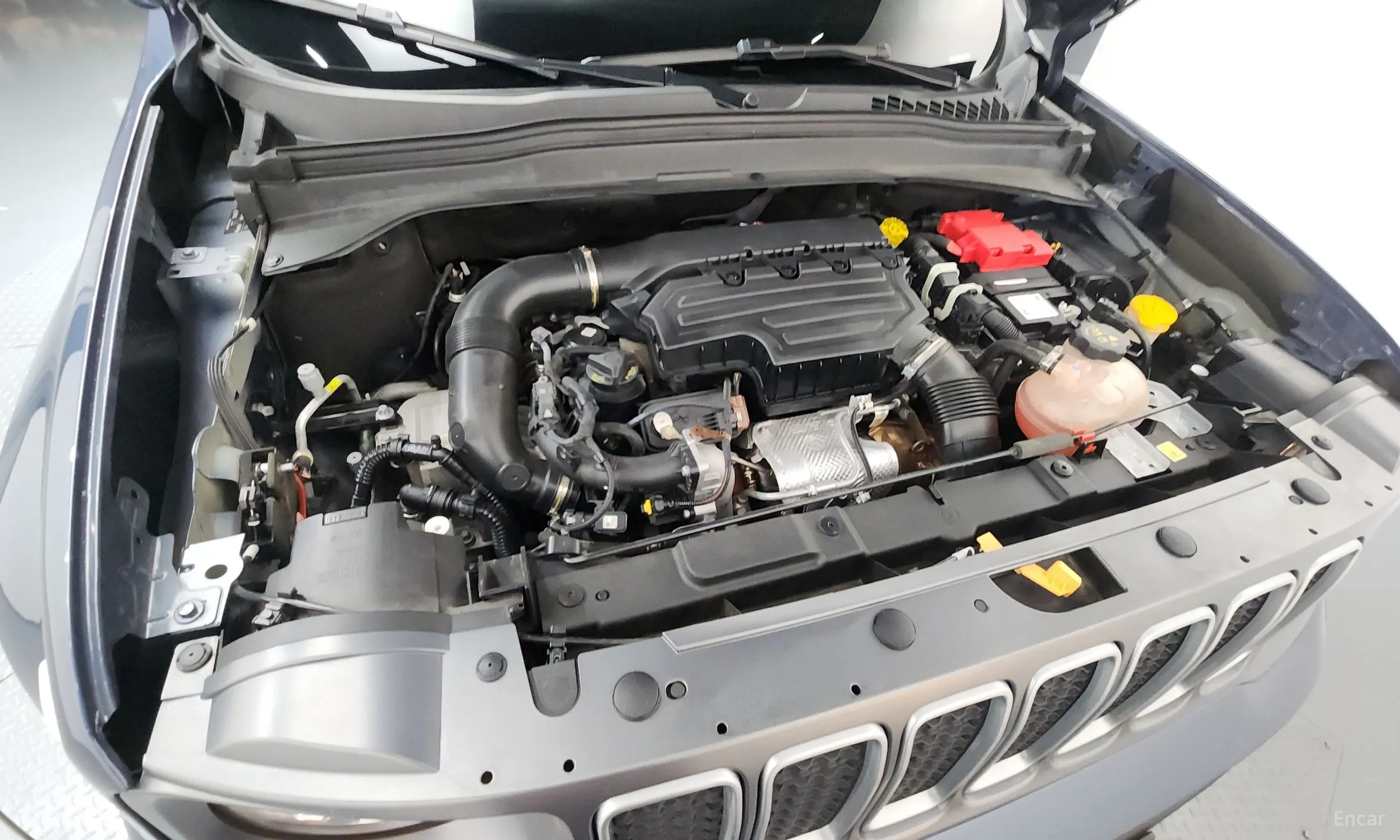 Jeep Renegade превью 6