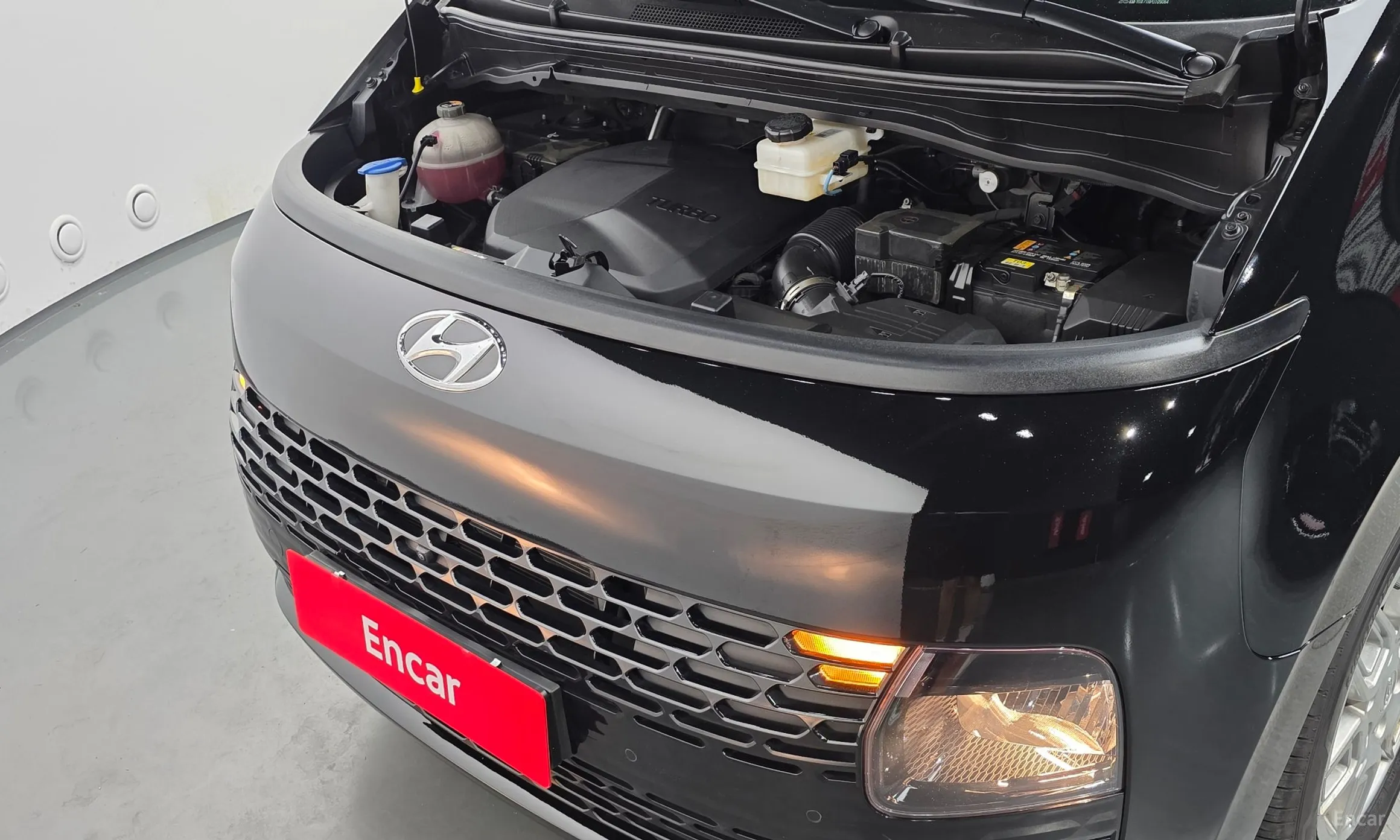 Hyundai Staria превью 6
