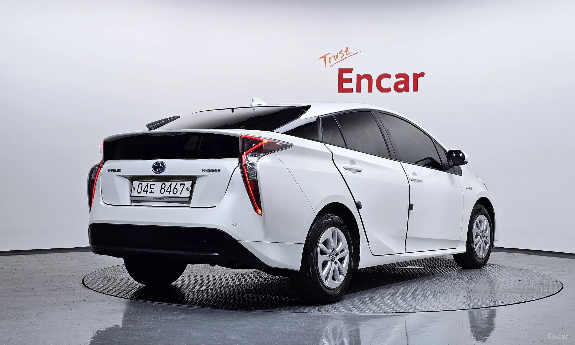Toyota Prius 4th Generation