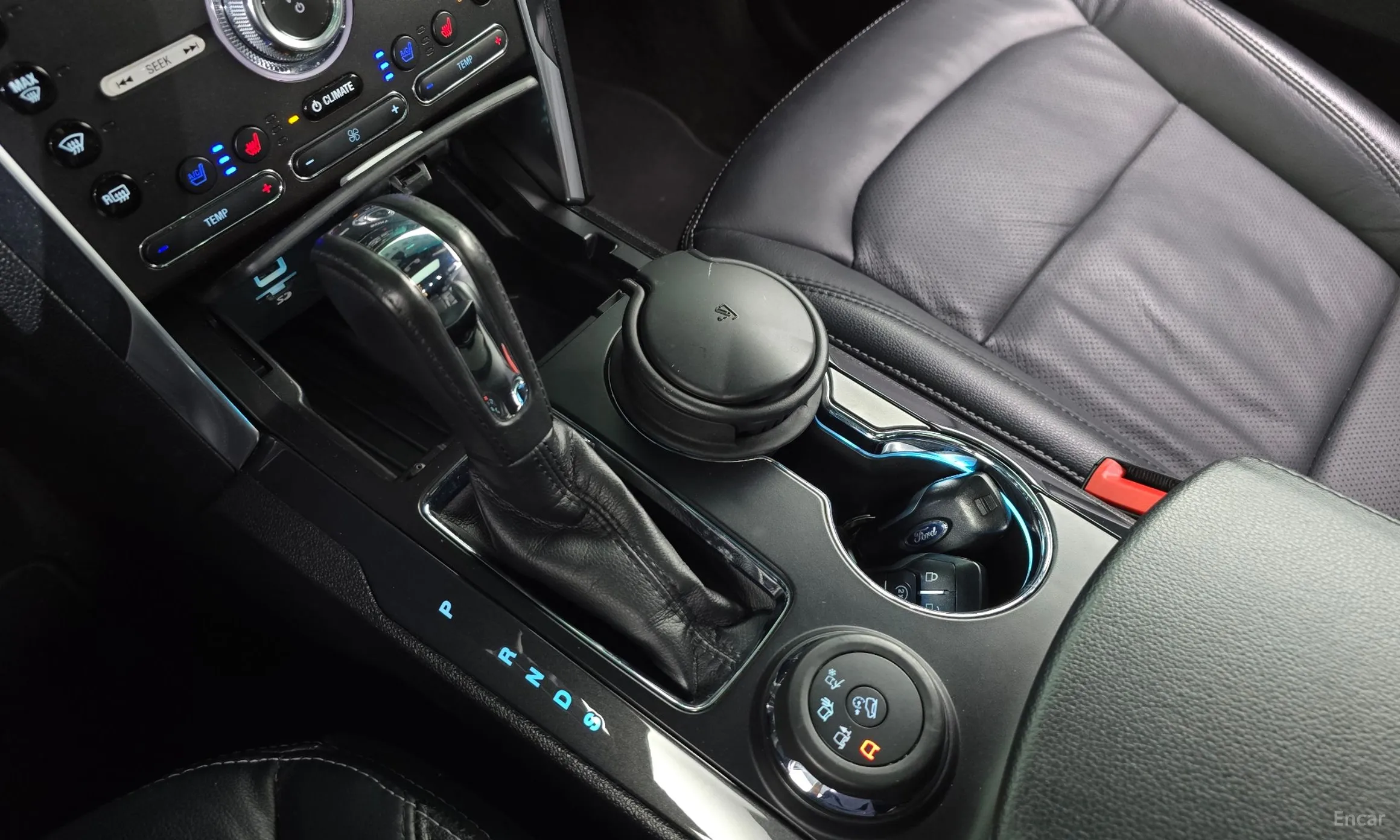 Ford Explorer превью 9