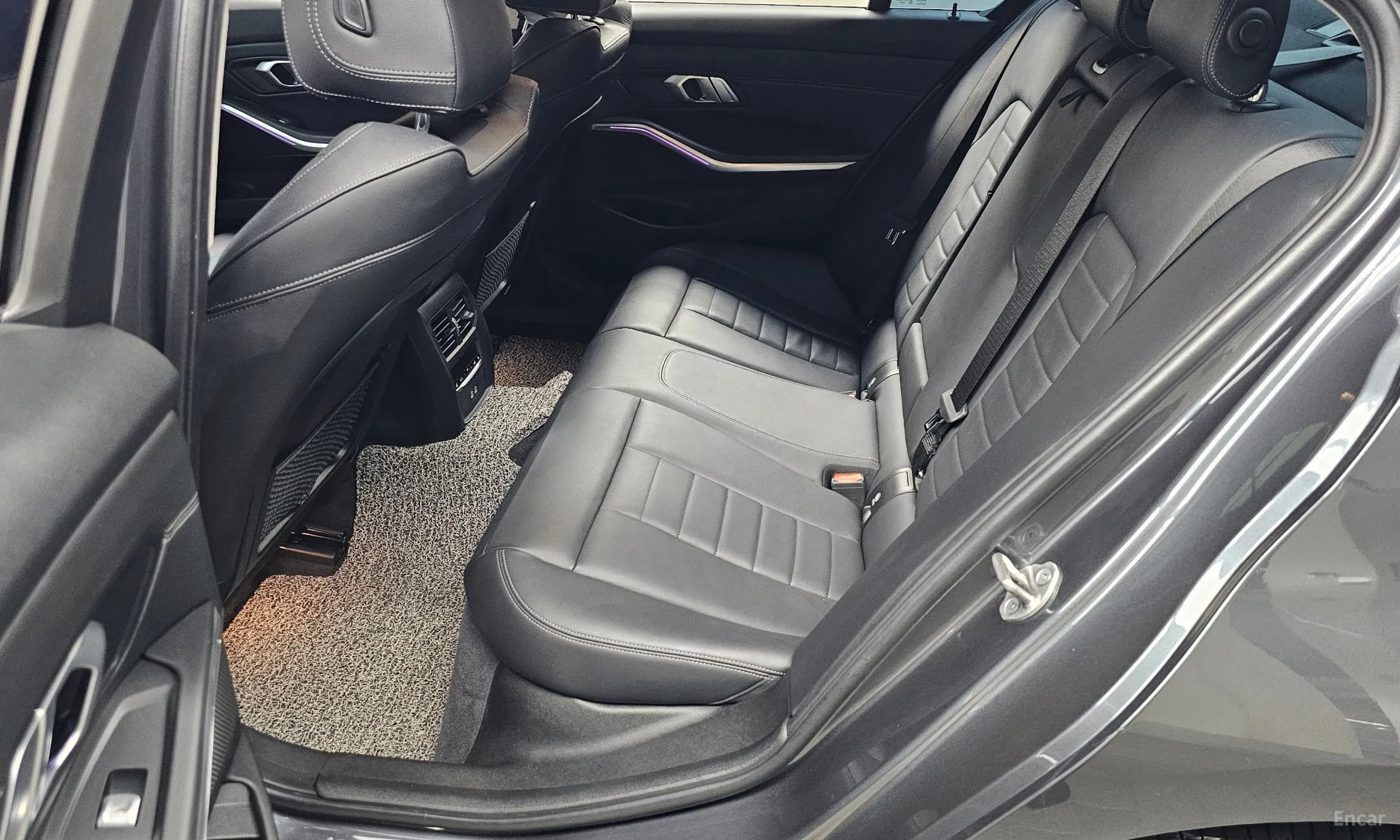 BMW 3 Series (G20) превью 12