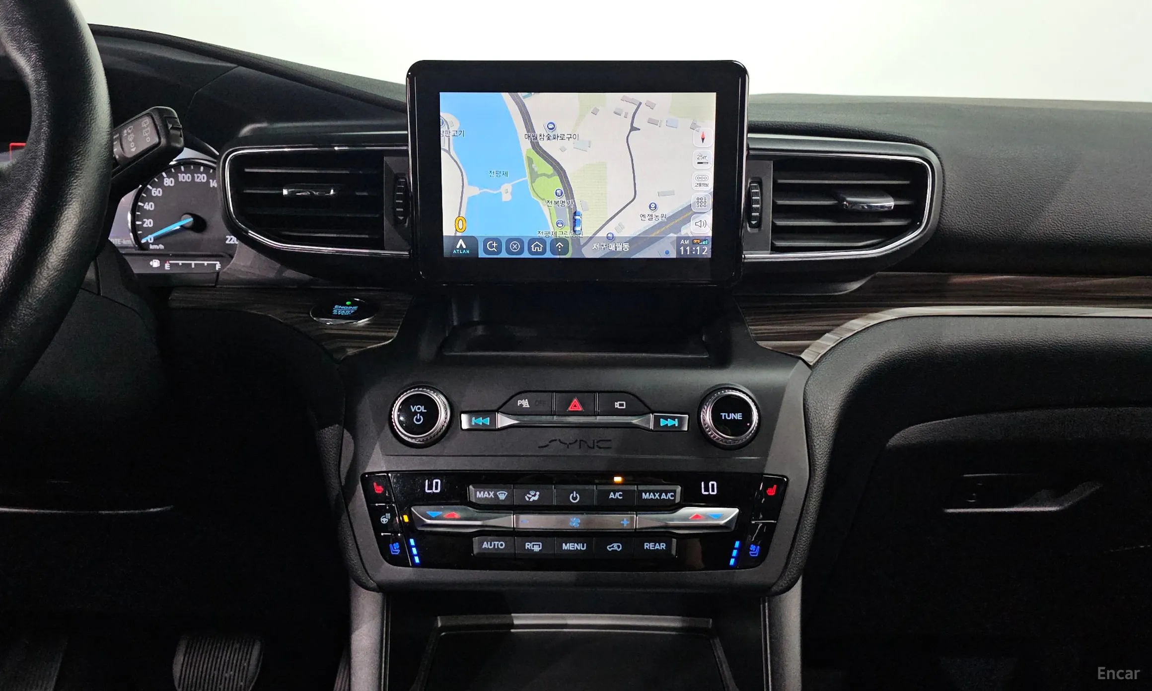 Ford Explorer 6th Generation превью 14