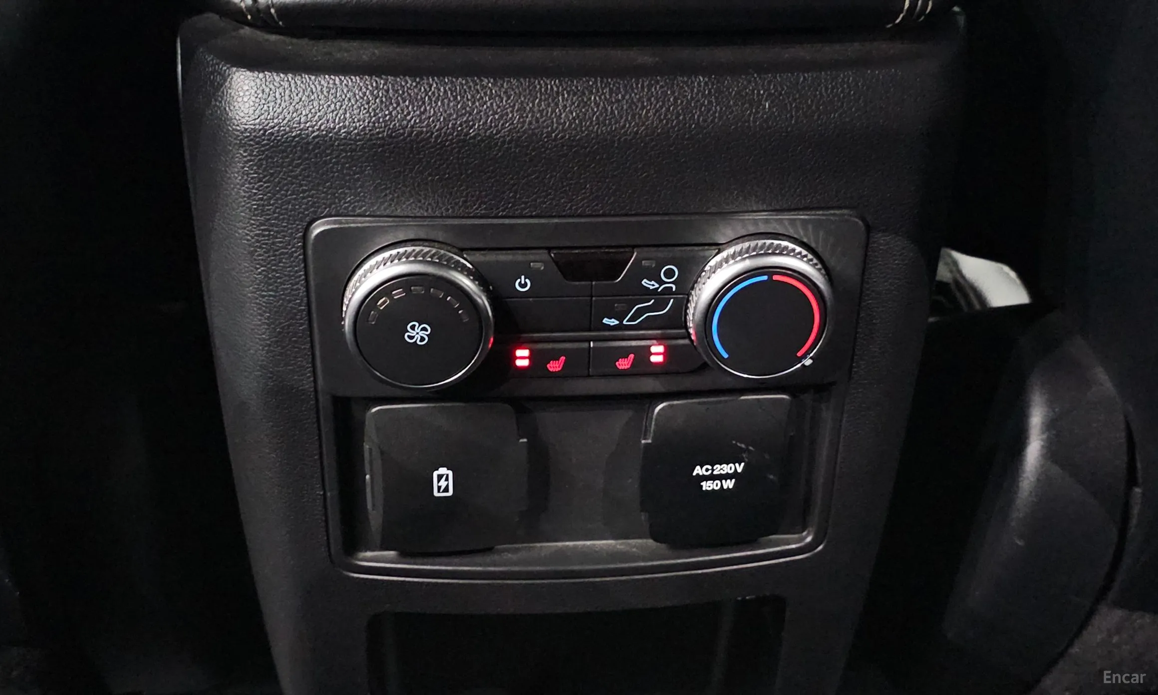 Ford Explorer 6th Generation превью 19