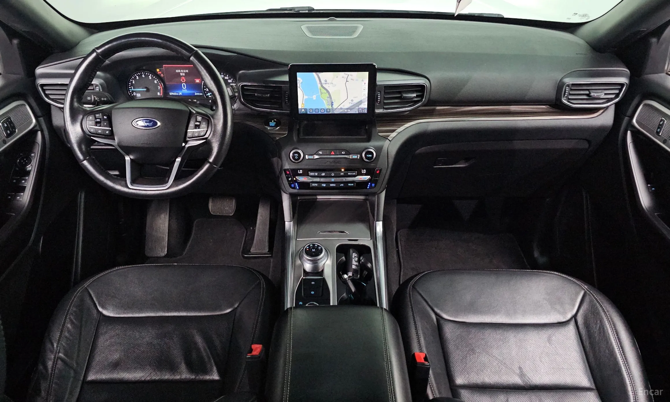 Ford Explorer 6th Generation превью 7