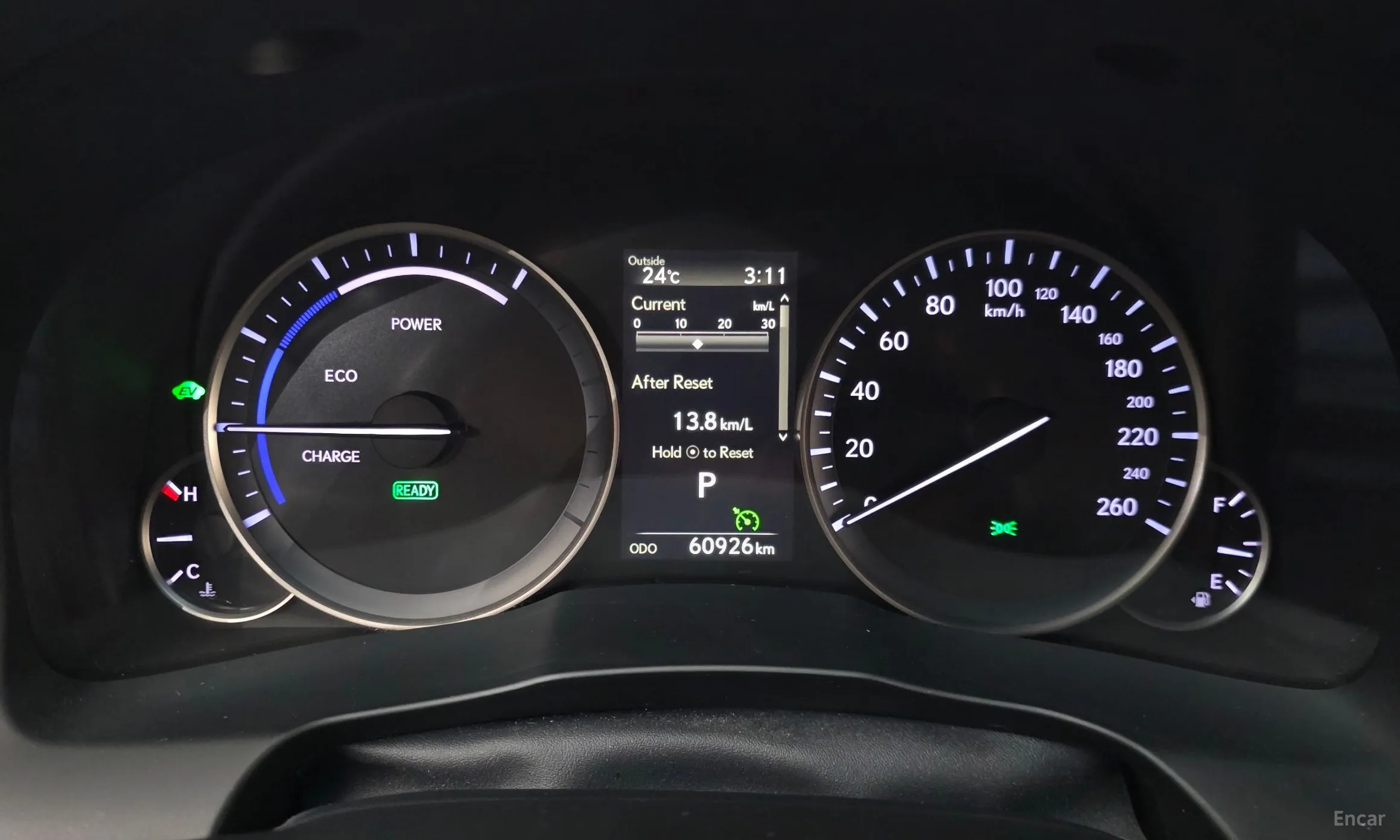 Lexus New ES300h превью 8