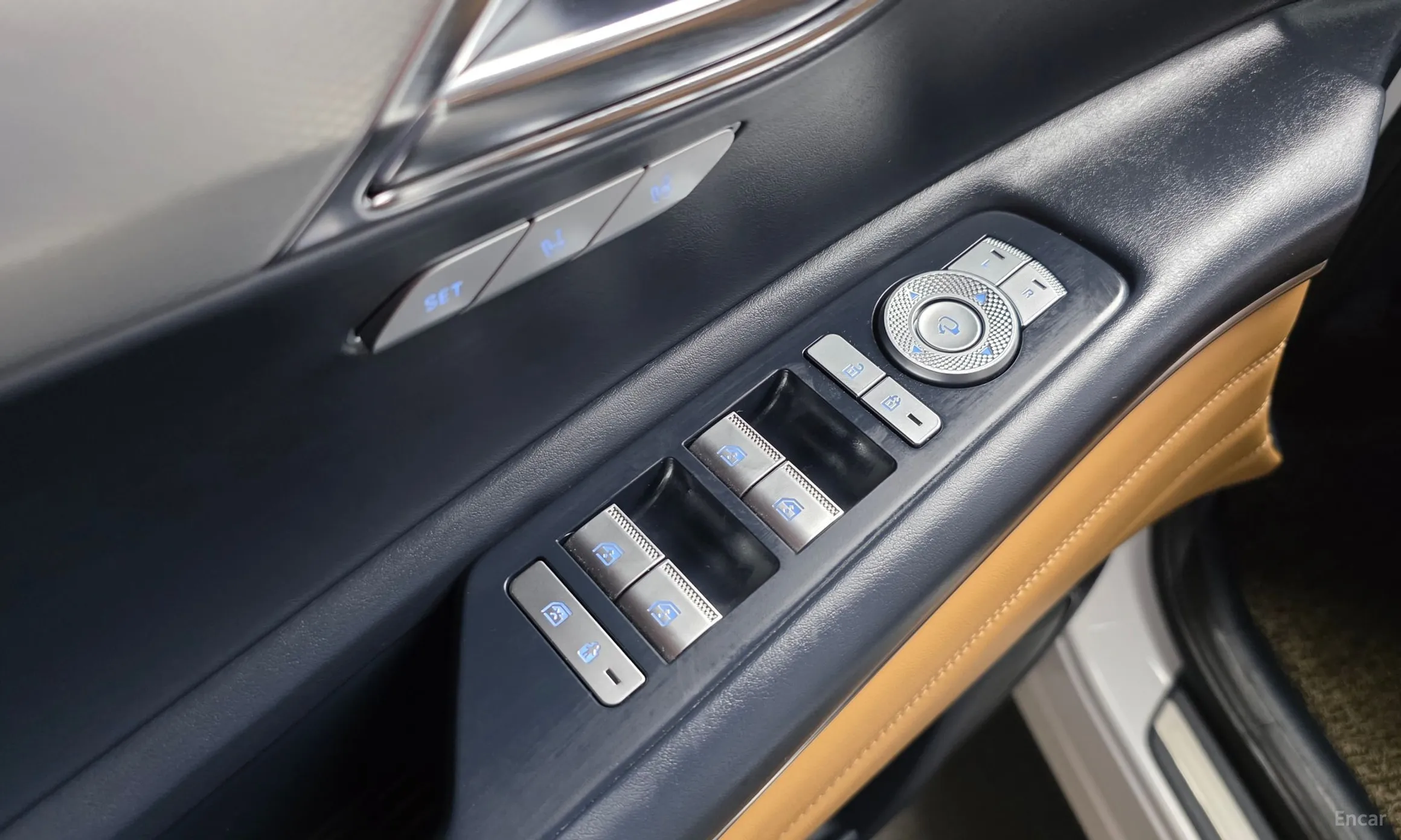 Genesis GV80 превью 13