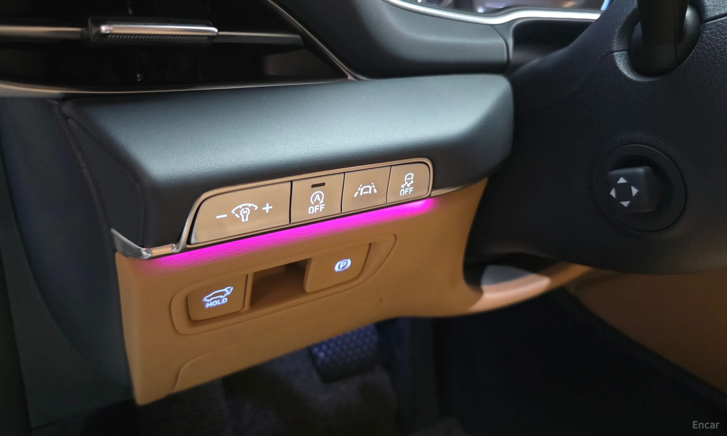 Genesis GV80 превью 14