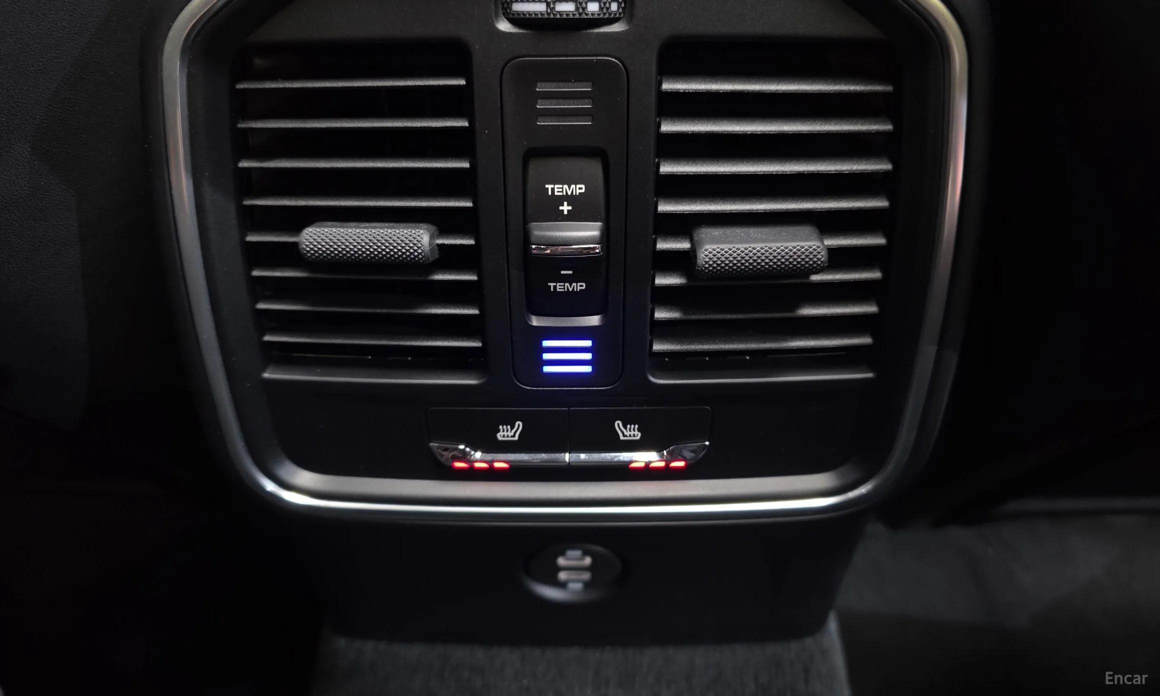 Porsche Macan превью 18