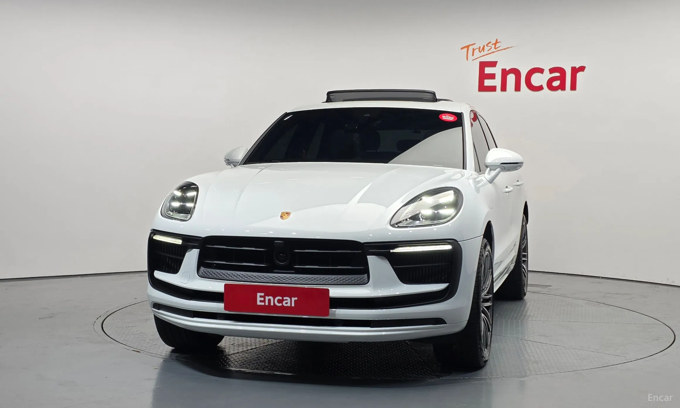 Porsche Macan превью 3