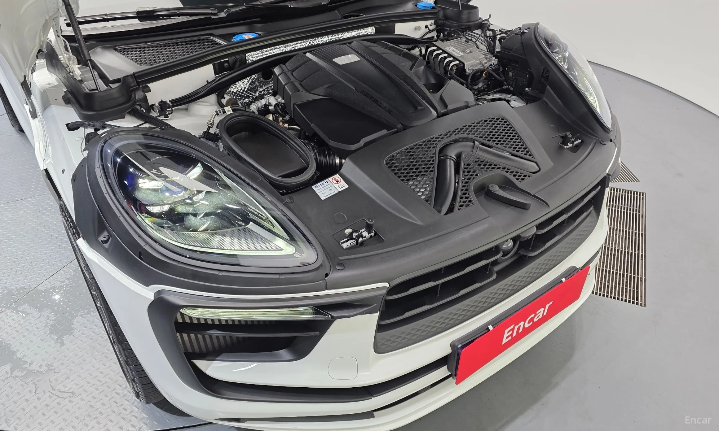 Porsche Macan превью 6