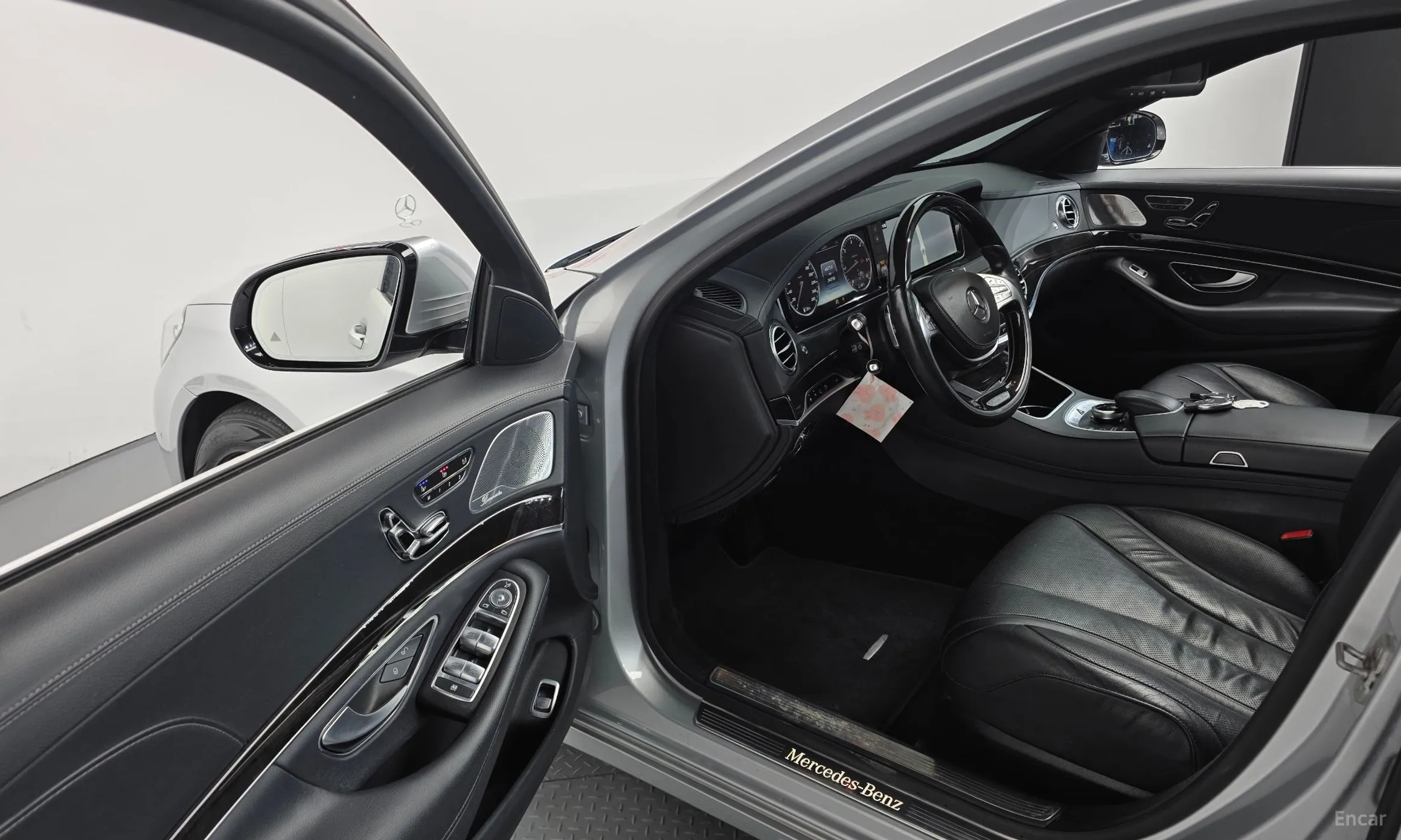 Mercedes Benz S-Class W222 превью 13