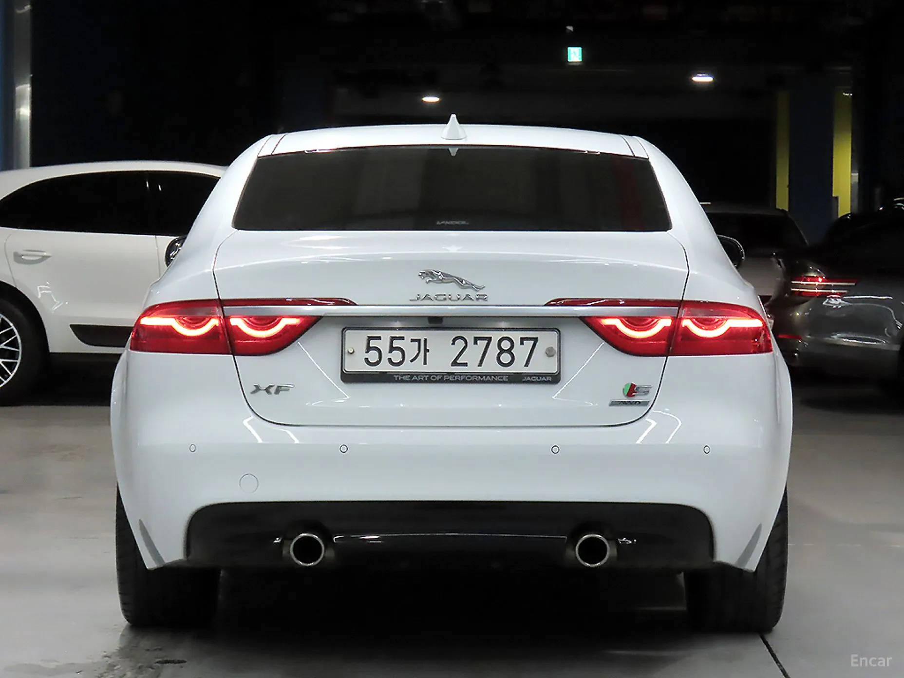Jaguar XF (x260) превью 7