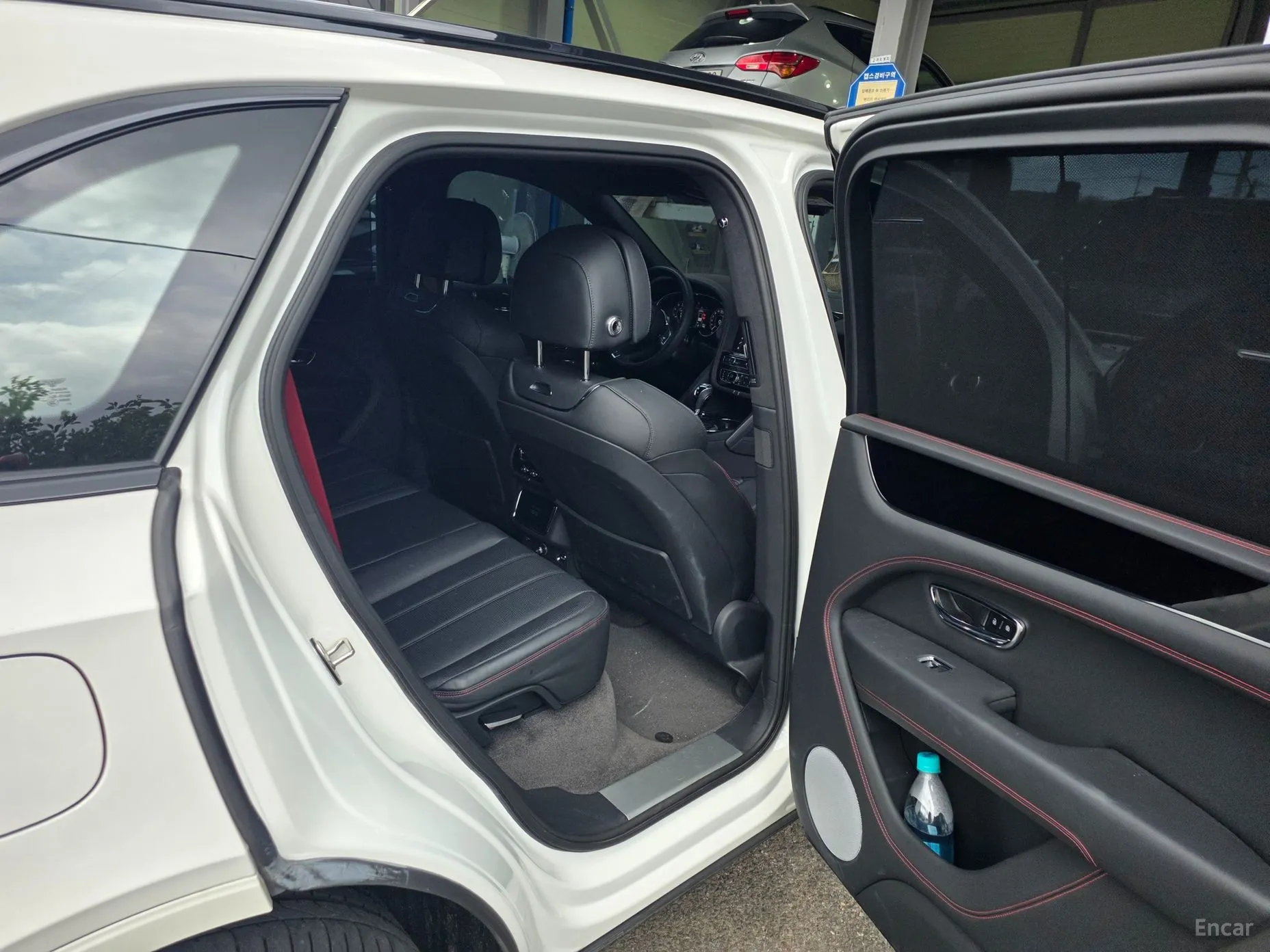 Bentley Bentayga превью 4