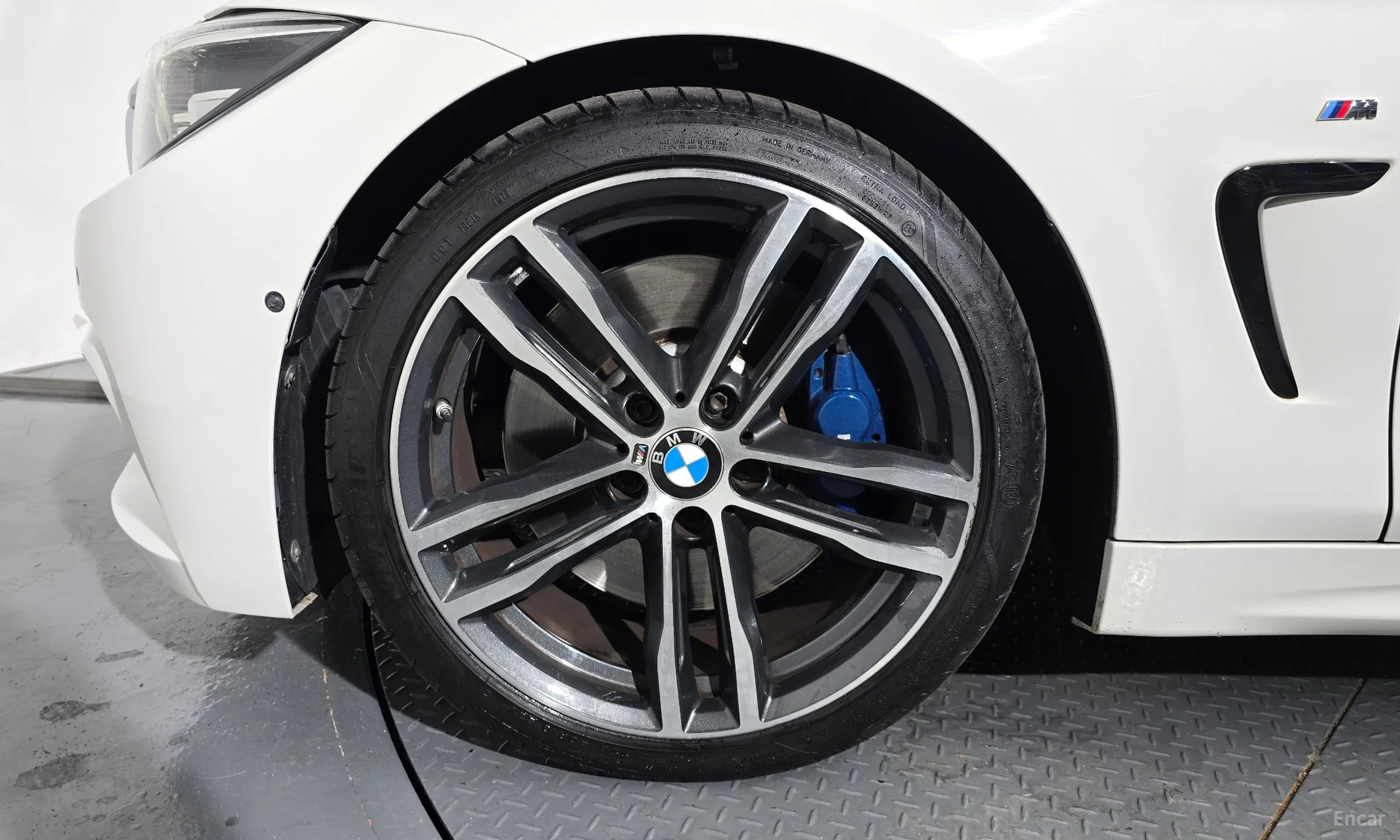 BMW Series 4 (F32) превью 5