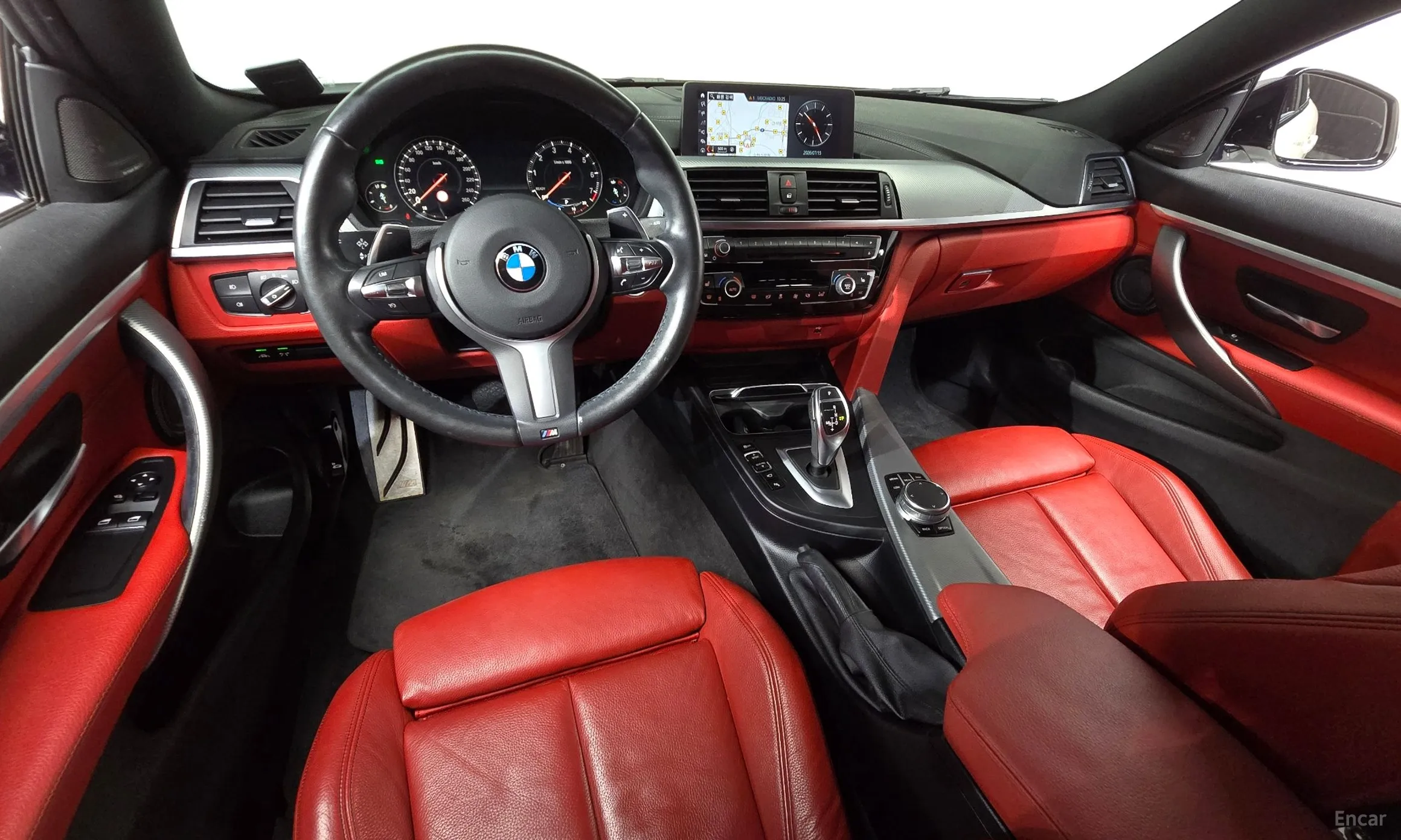 BMW Series 4 (F32) превью 7