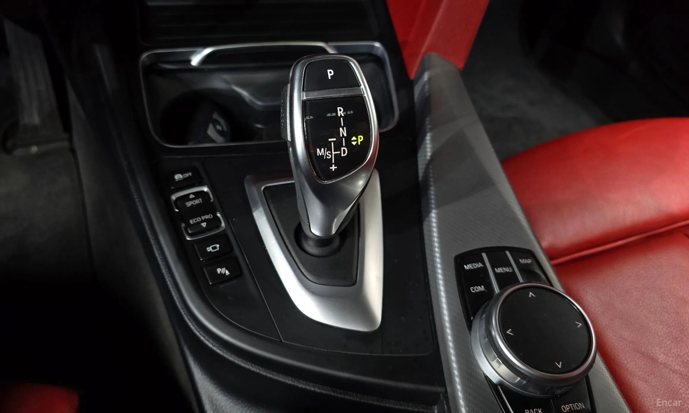 BMW Series 4 (F32) превью 9