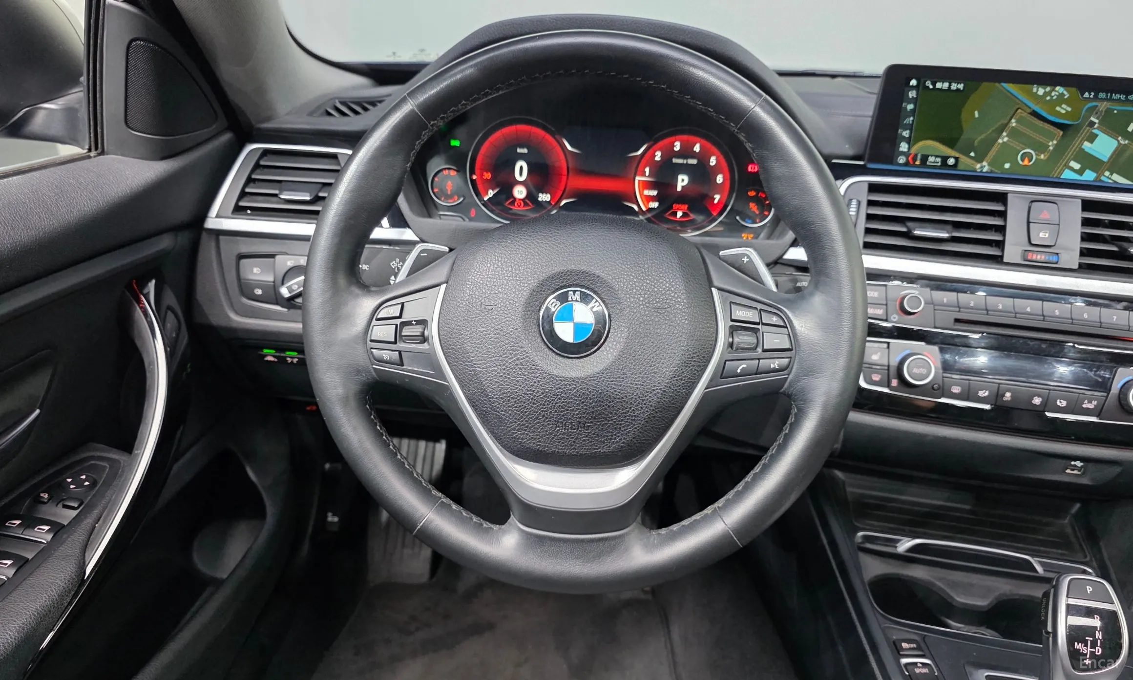 BMW Series 4 (F32) превью 13
