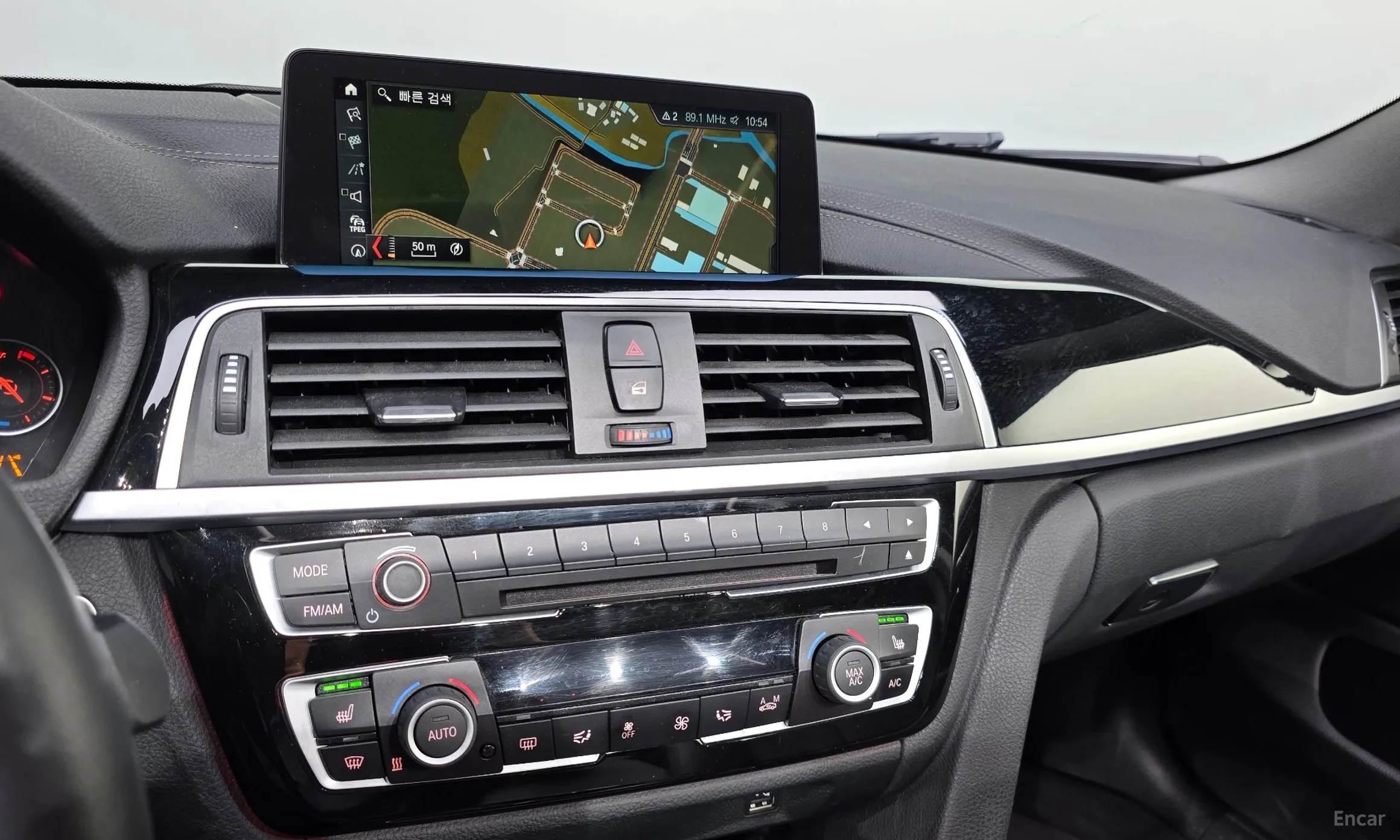 BMW Series 4 (F32) превью 14