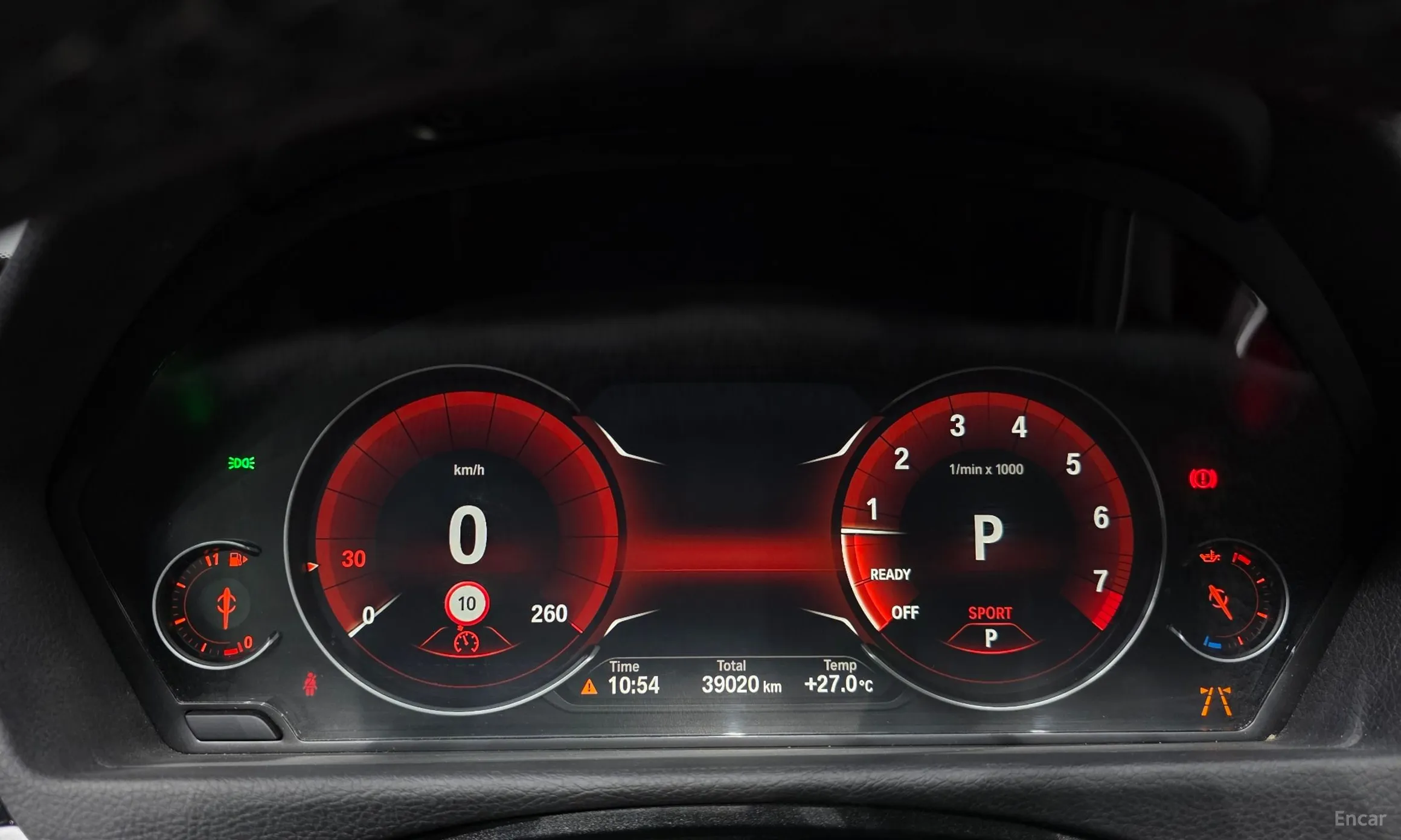 BMW Series 4 (F32) превью 8