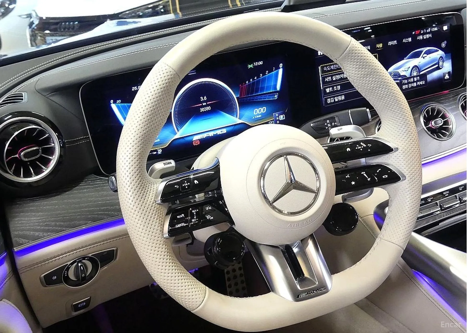 Mercedes Benz AMG GT превью 12